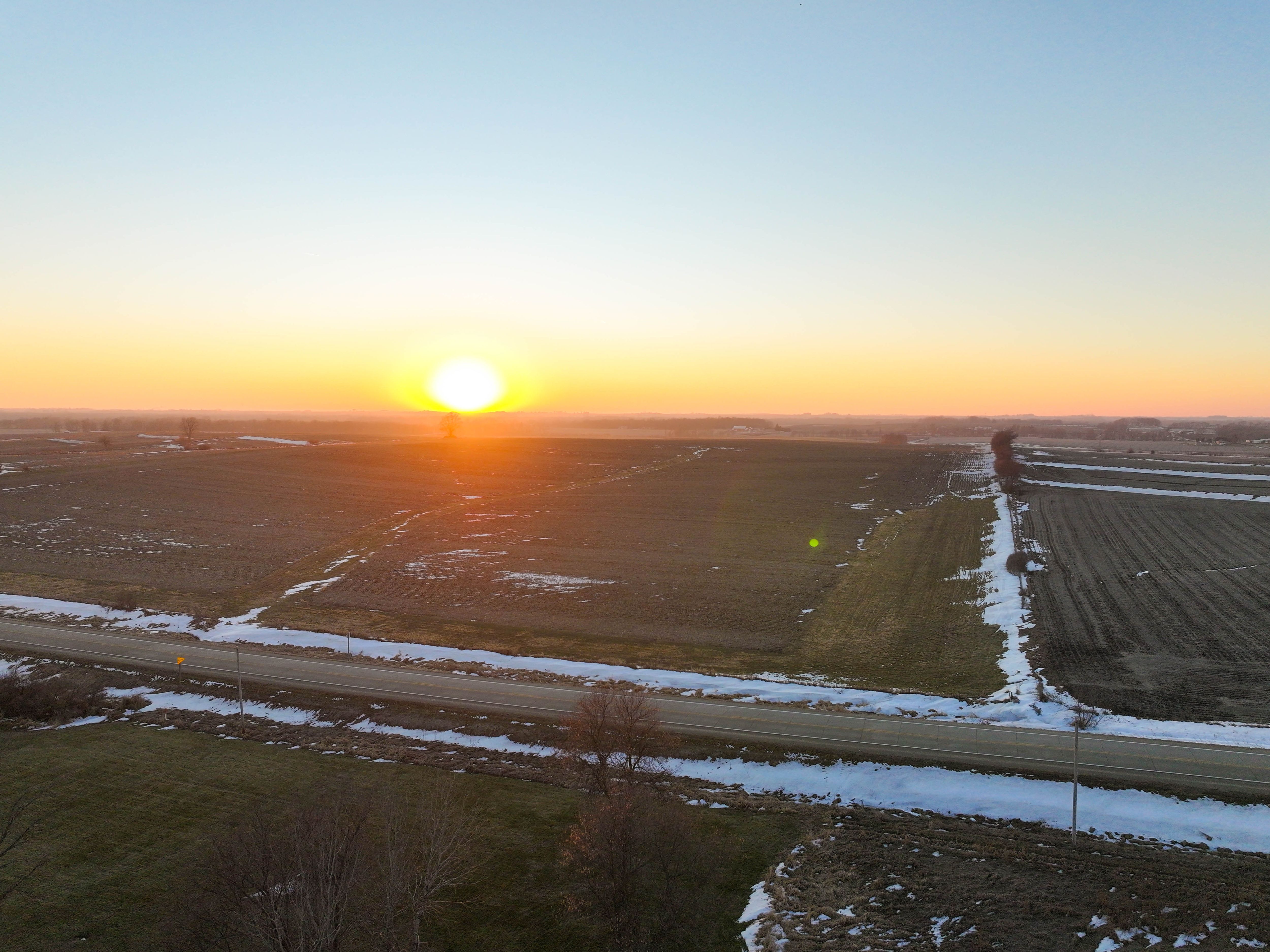 Listing Photo: DJI_20260107164520_0072_D