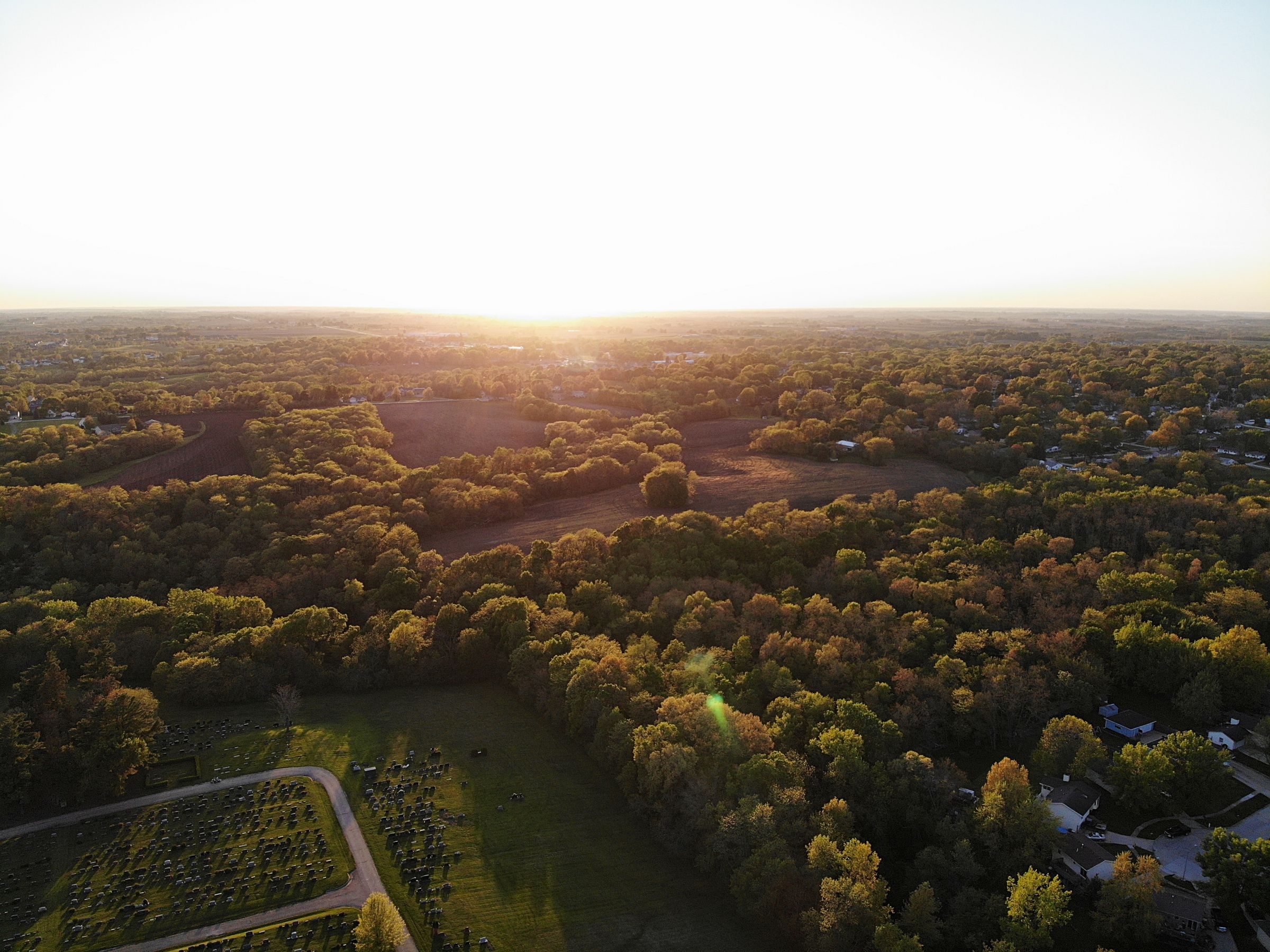 Listing Photo: Facing Northwest