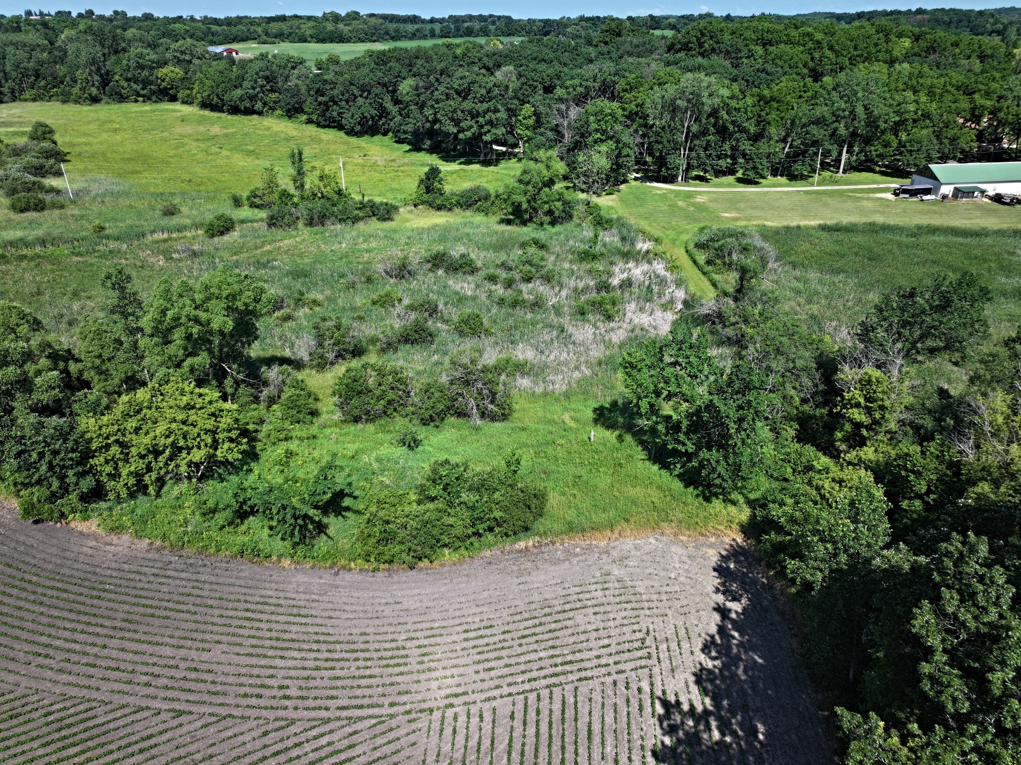 Listing Photo: DJI_20250611152053_0061_D