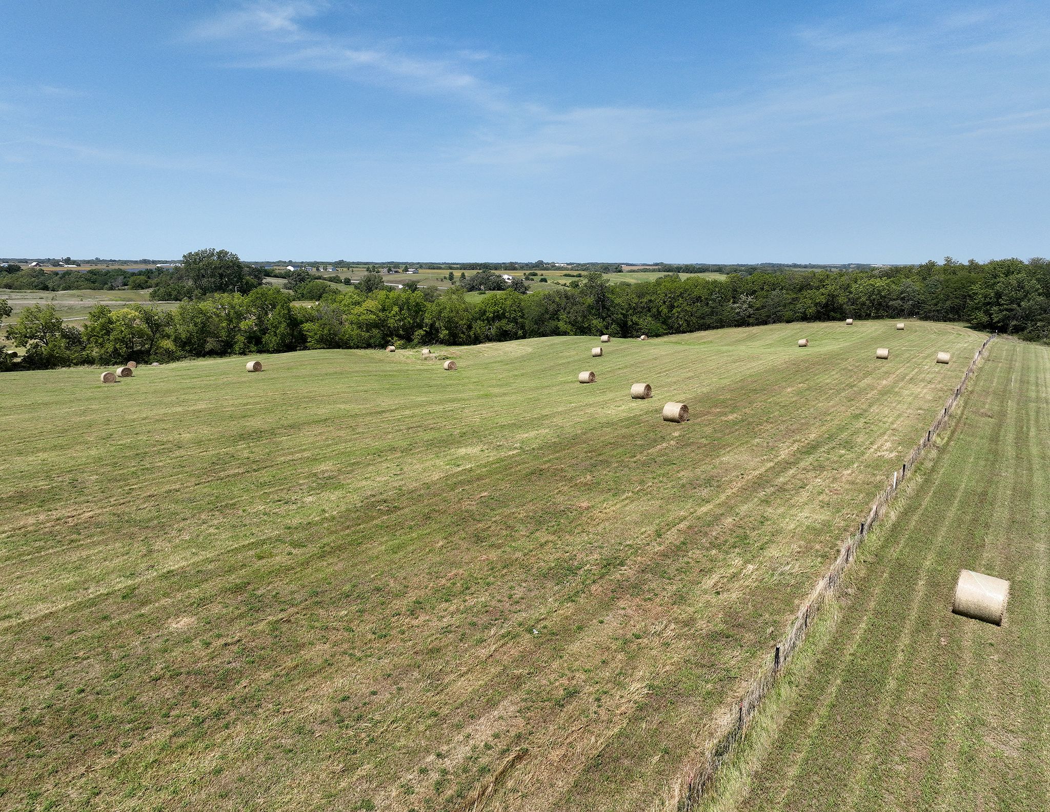 Listing Photo: DJI_0040