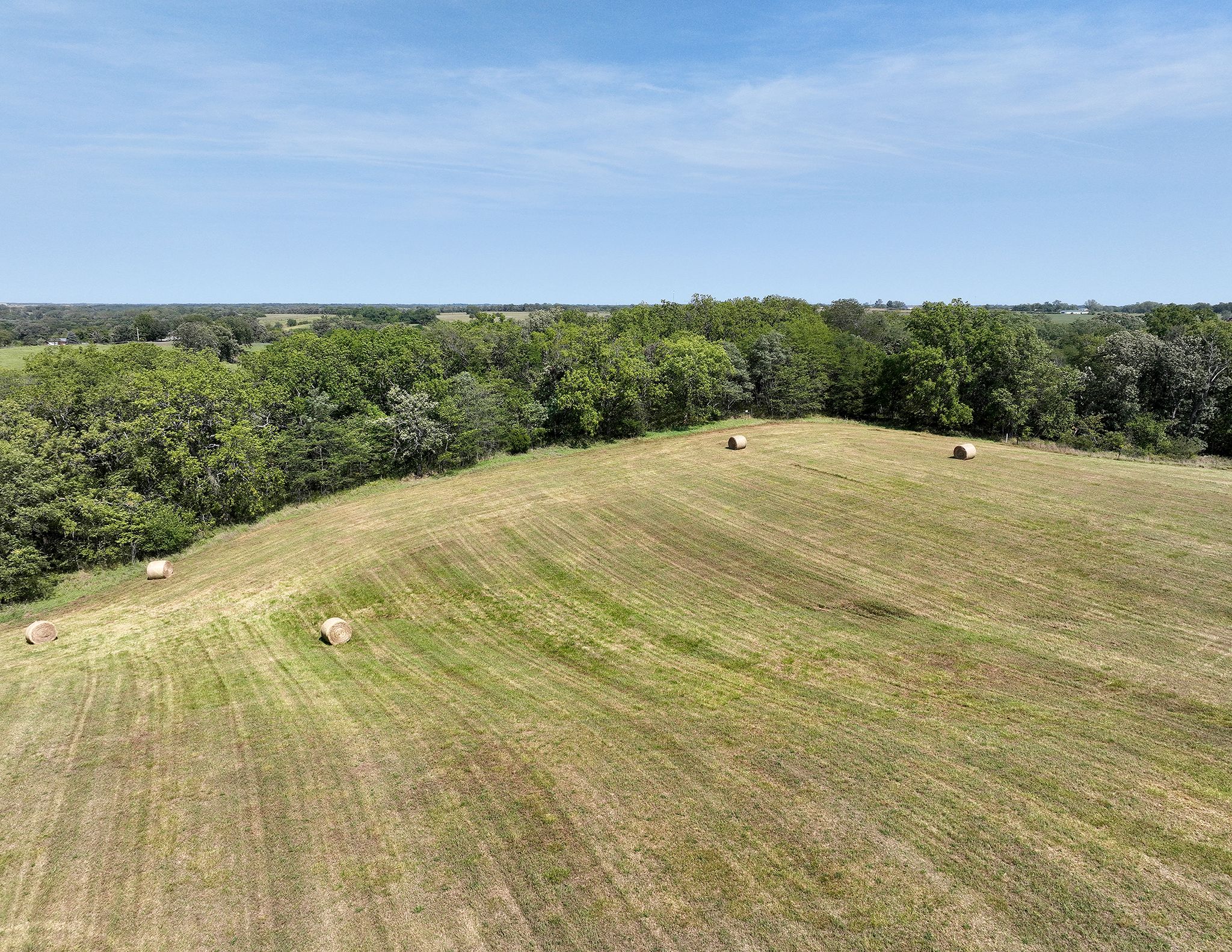 Listing Photo: DJI_0042