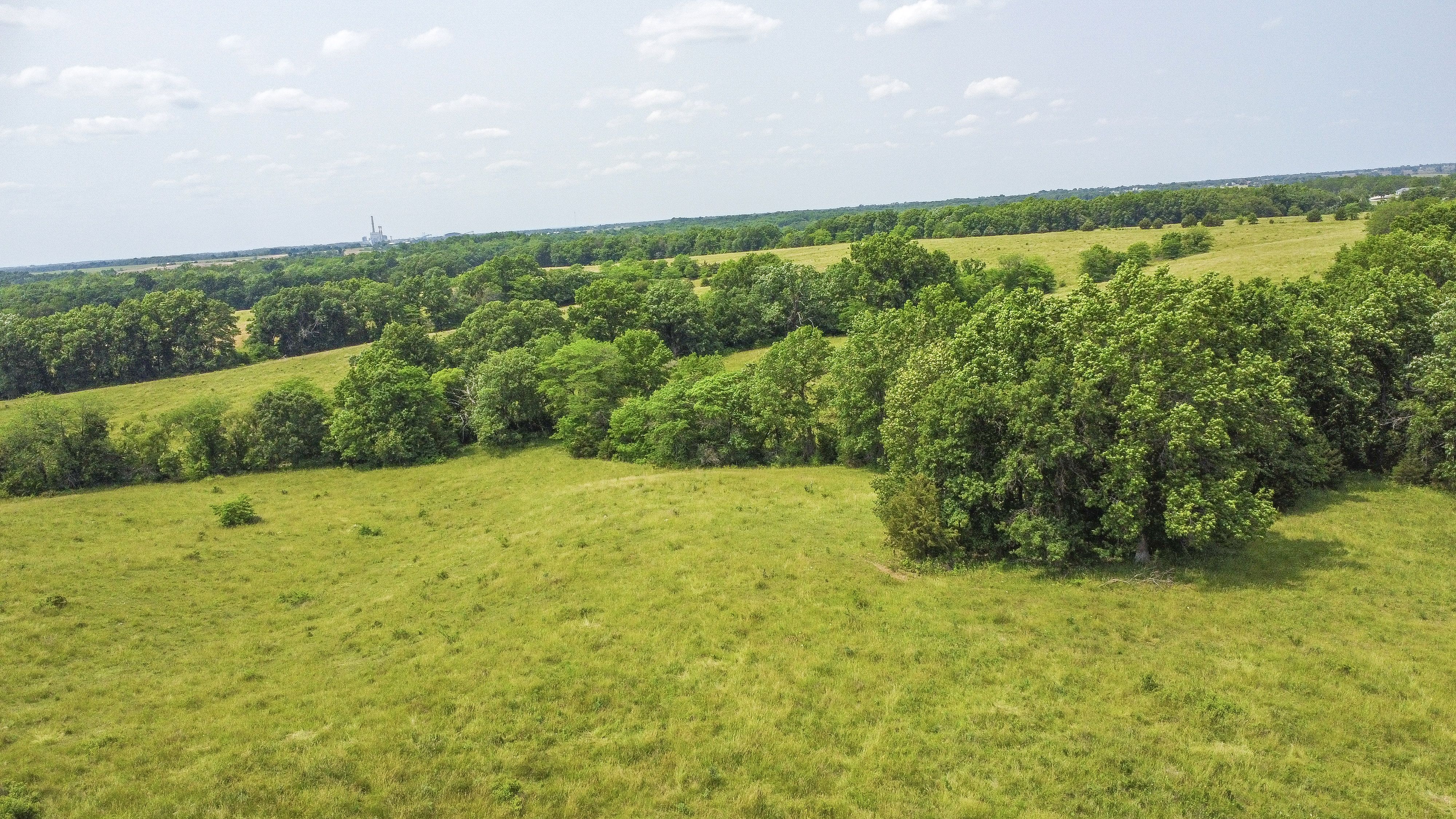 Listing Photo: 16-Central-Missouri-Cattle-Farm-215-Acres