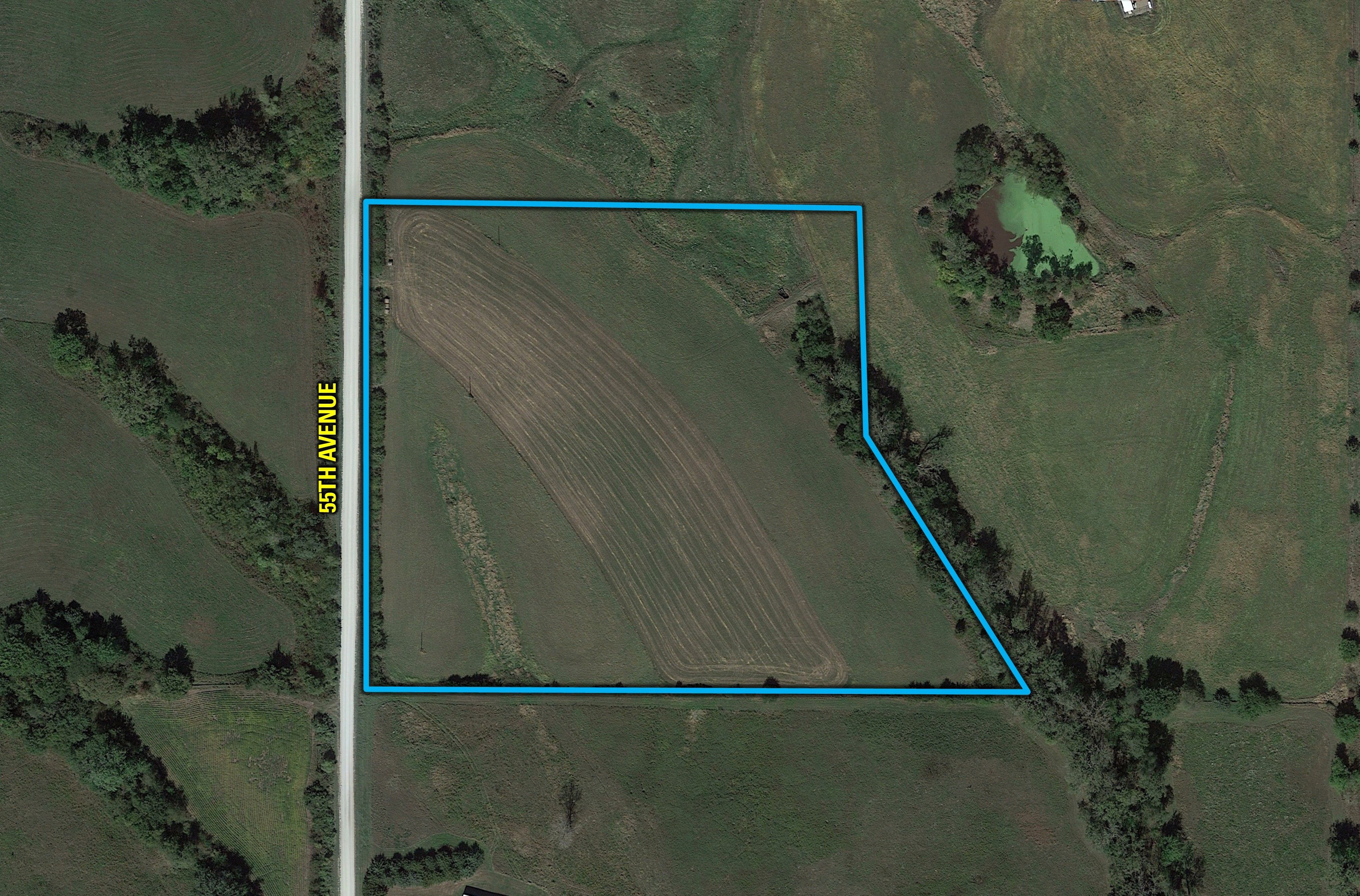 Listing Photo: Close1