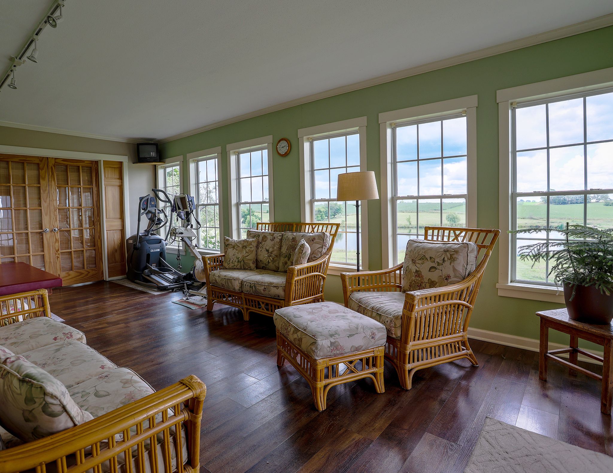 Listing Photo: 3D8A3459-HDR