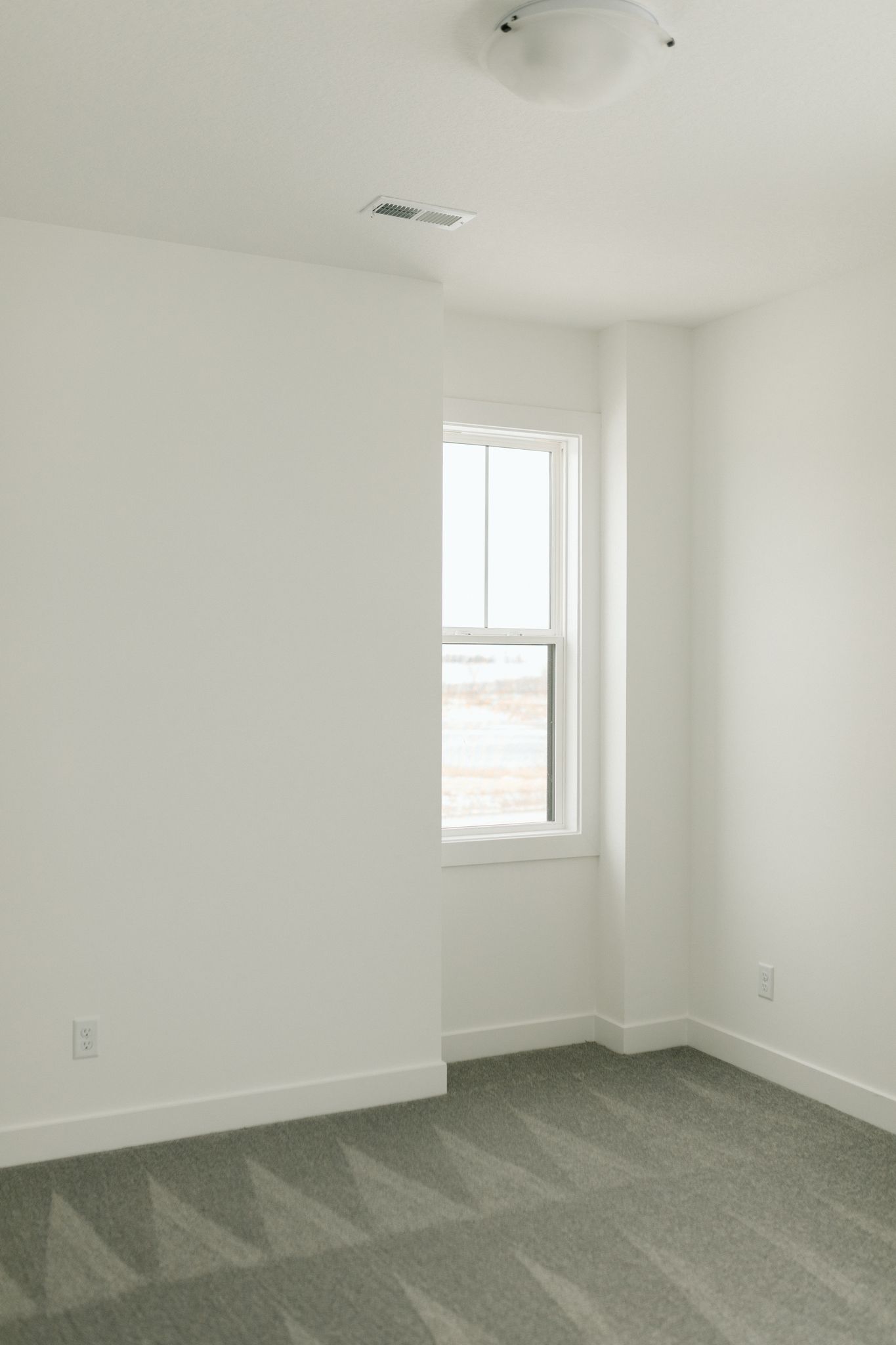 Listing Photo: 3E6A6642