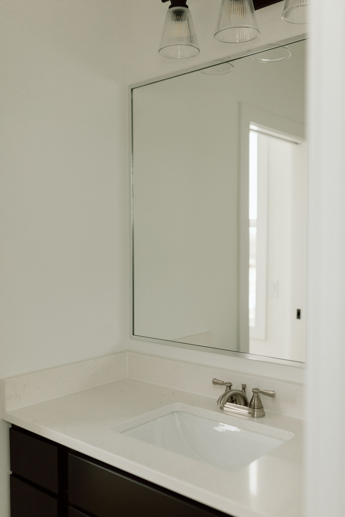 Listing Photo: 3E6A6648