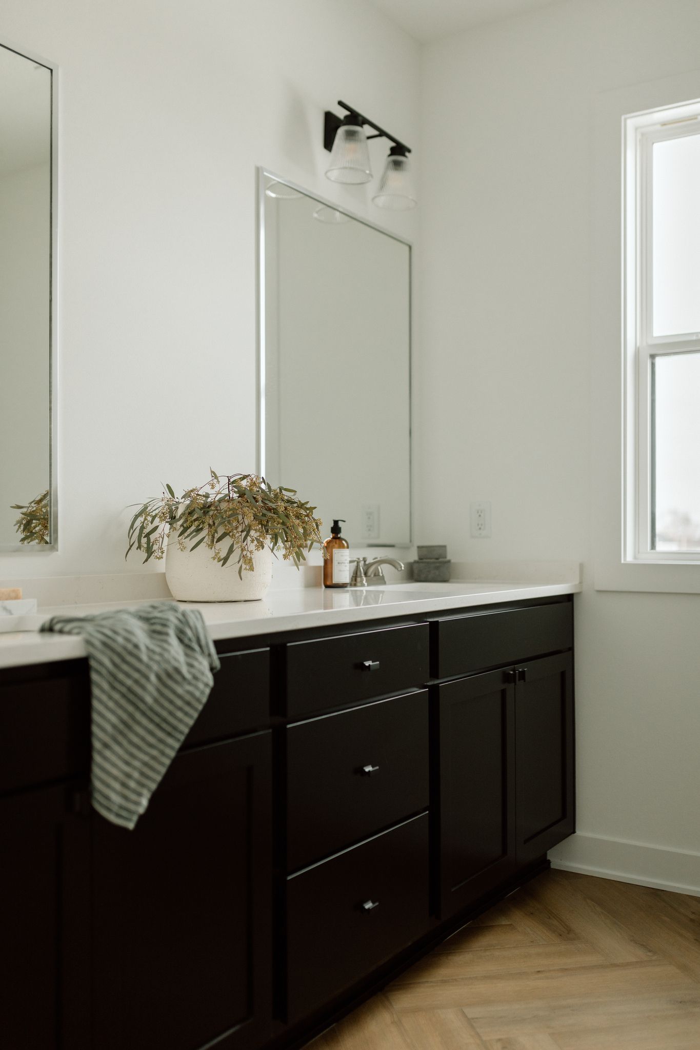 Listing Photo: 3E6A6722