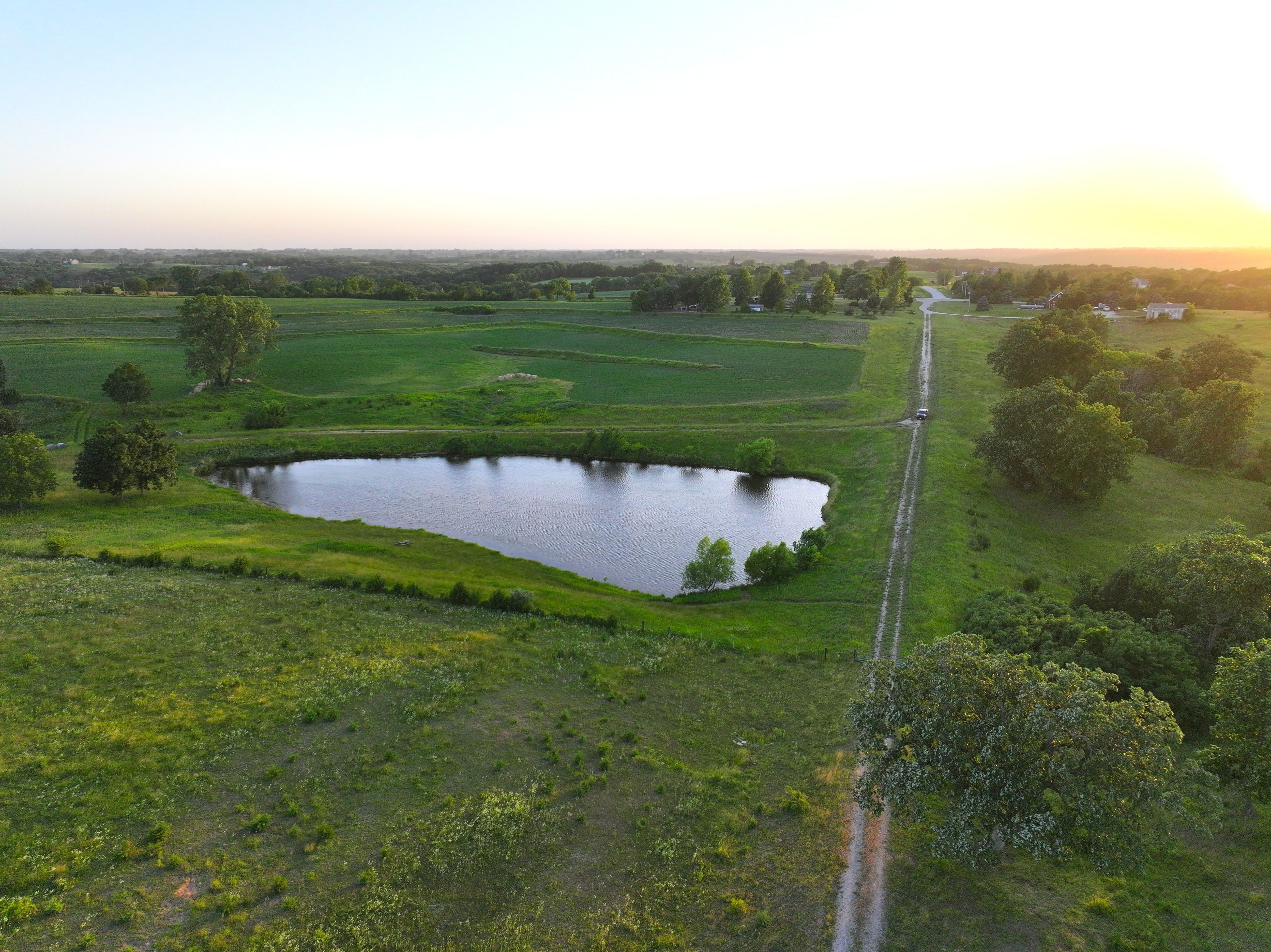 Listing Photo: DJI_20250622181409_0060_D-50