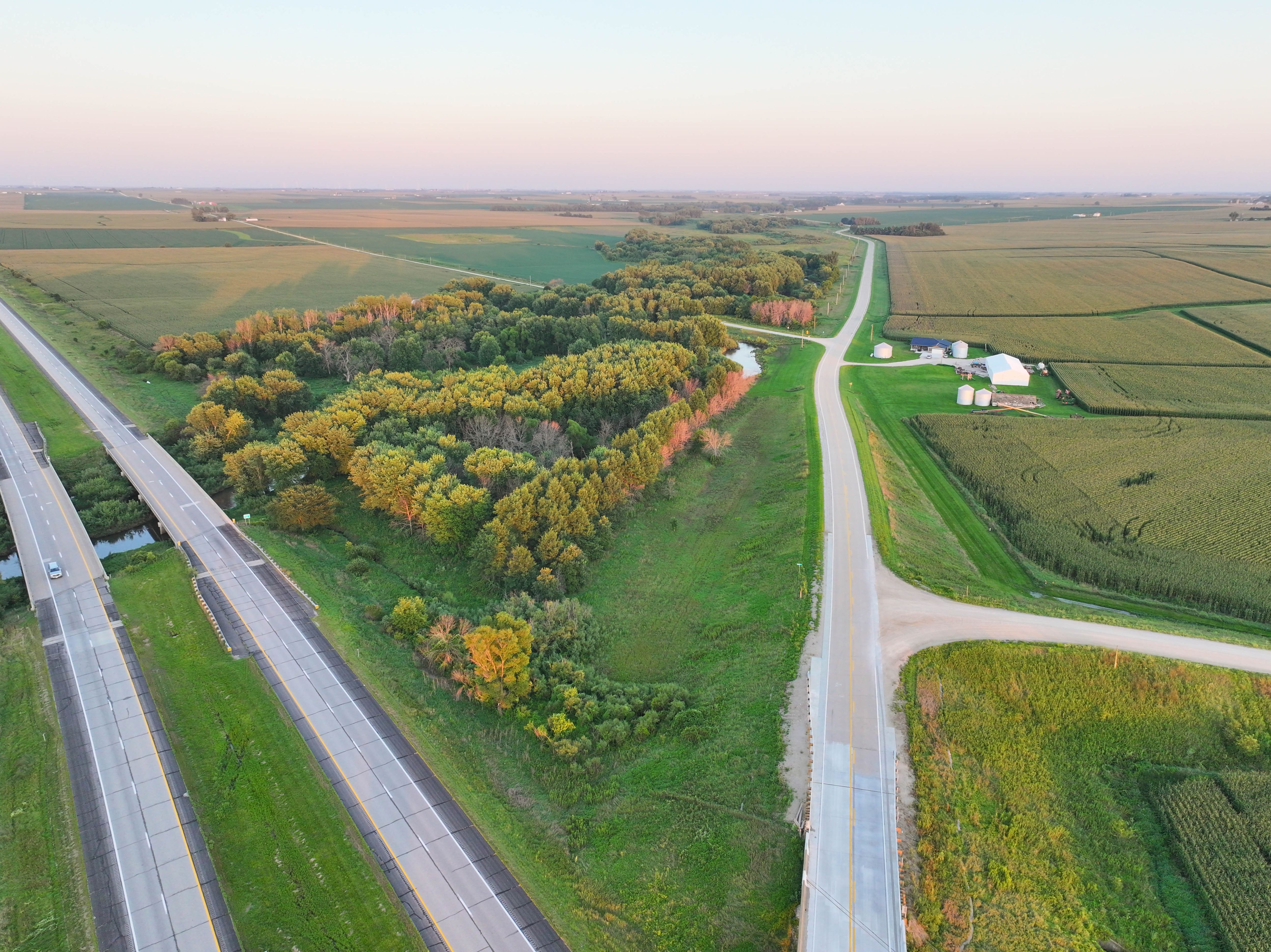 Listing Photo: DJI_20250813195604_0057_D