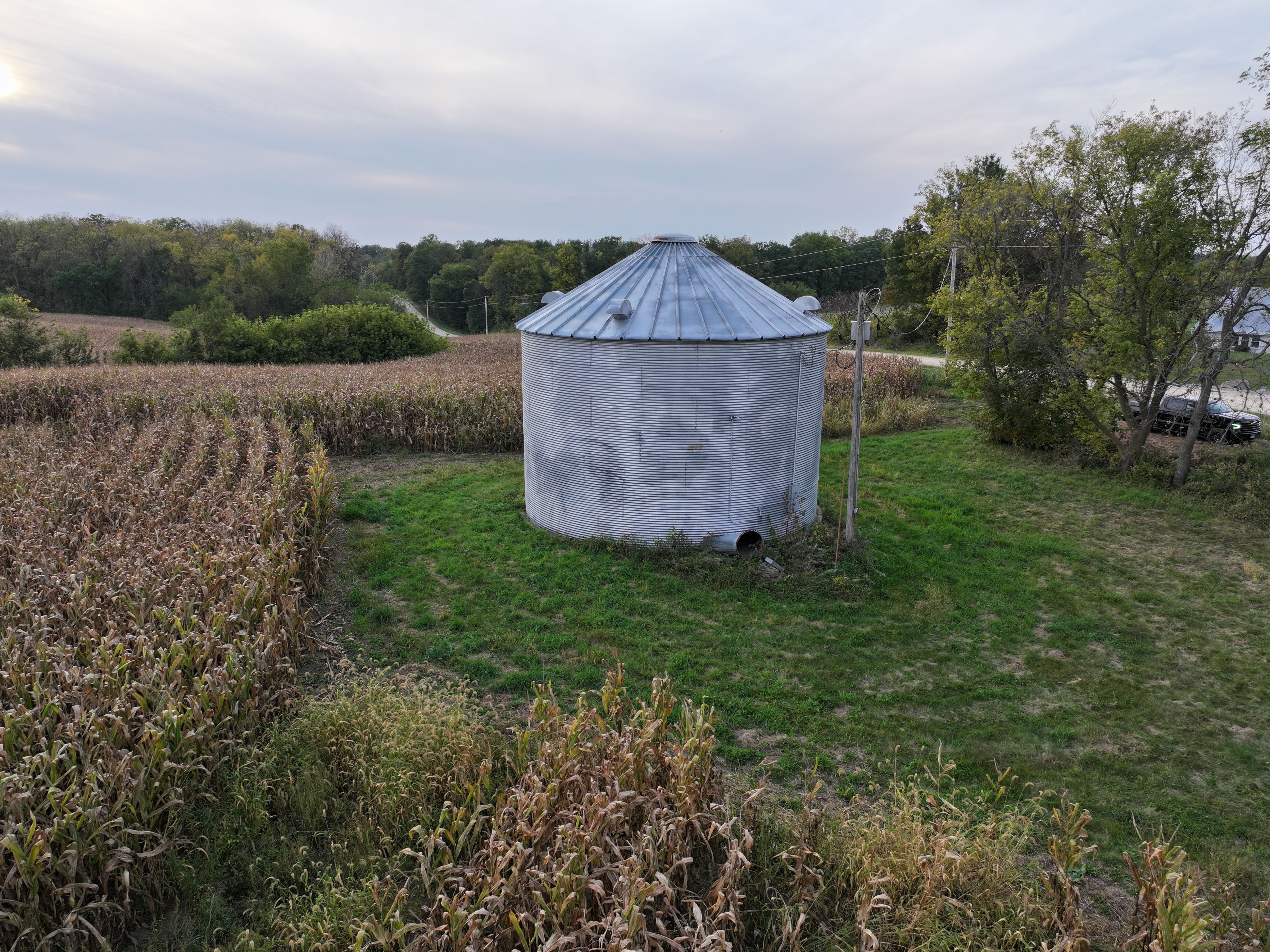 Listing Photo: Grain-Bin-Farm-For-Sale