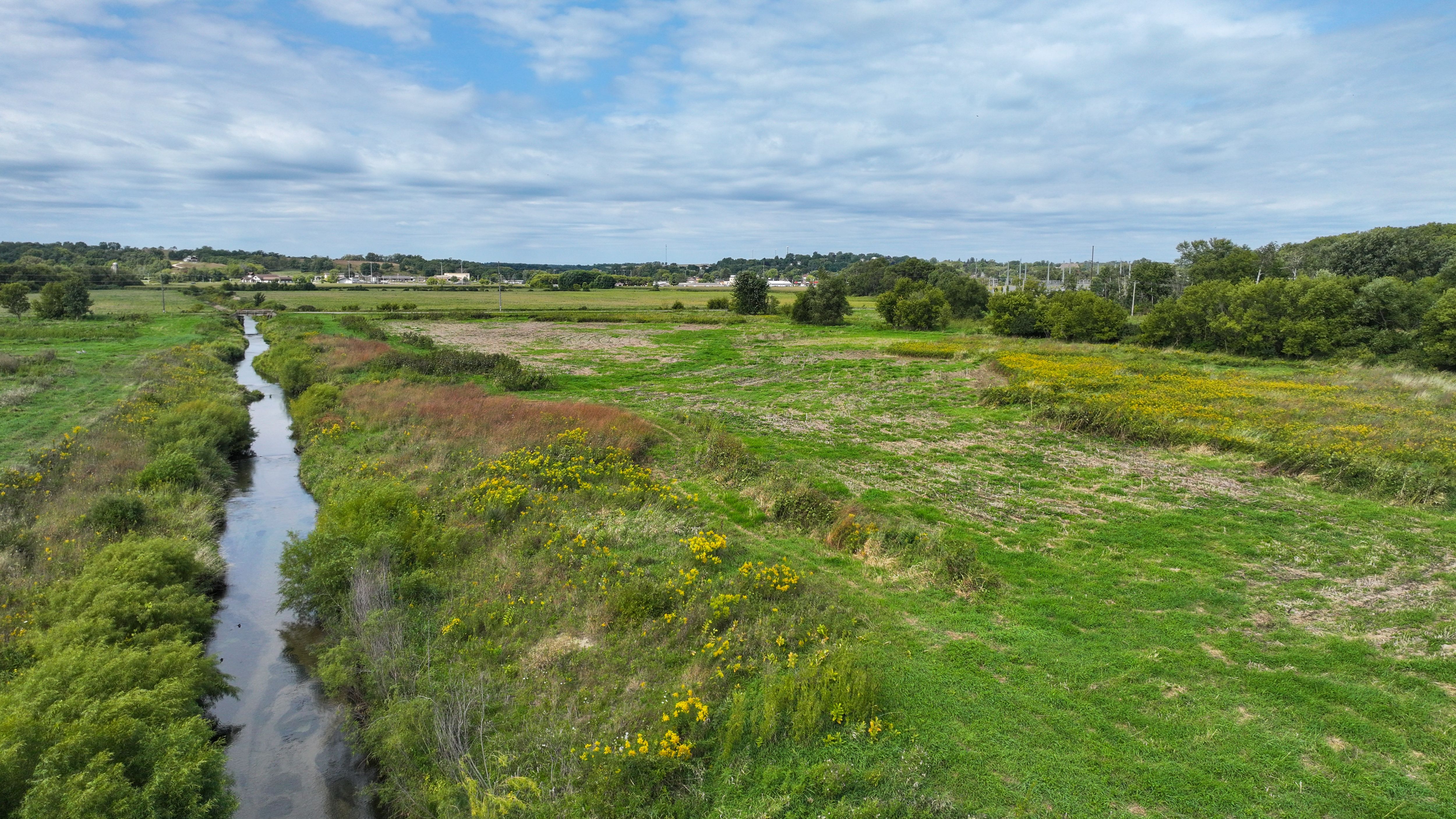 Listing Photo: DJI_20250908110452_0231_D