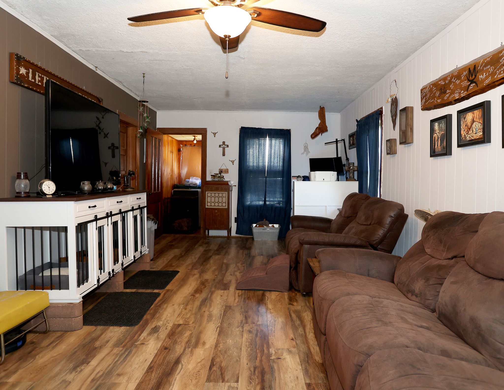 Listing Photo: 3D8A3653