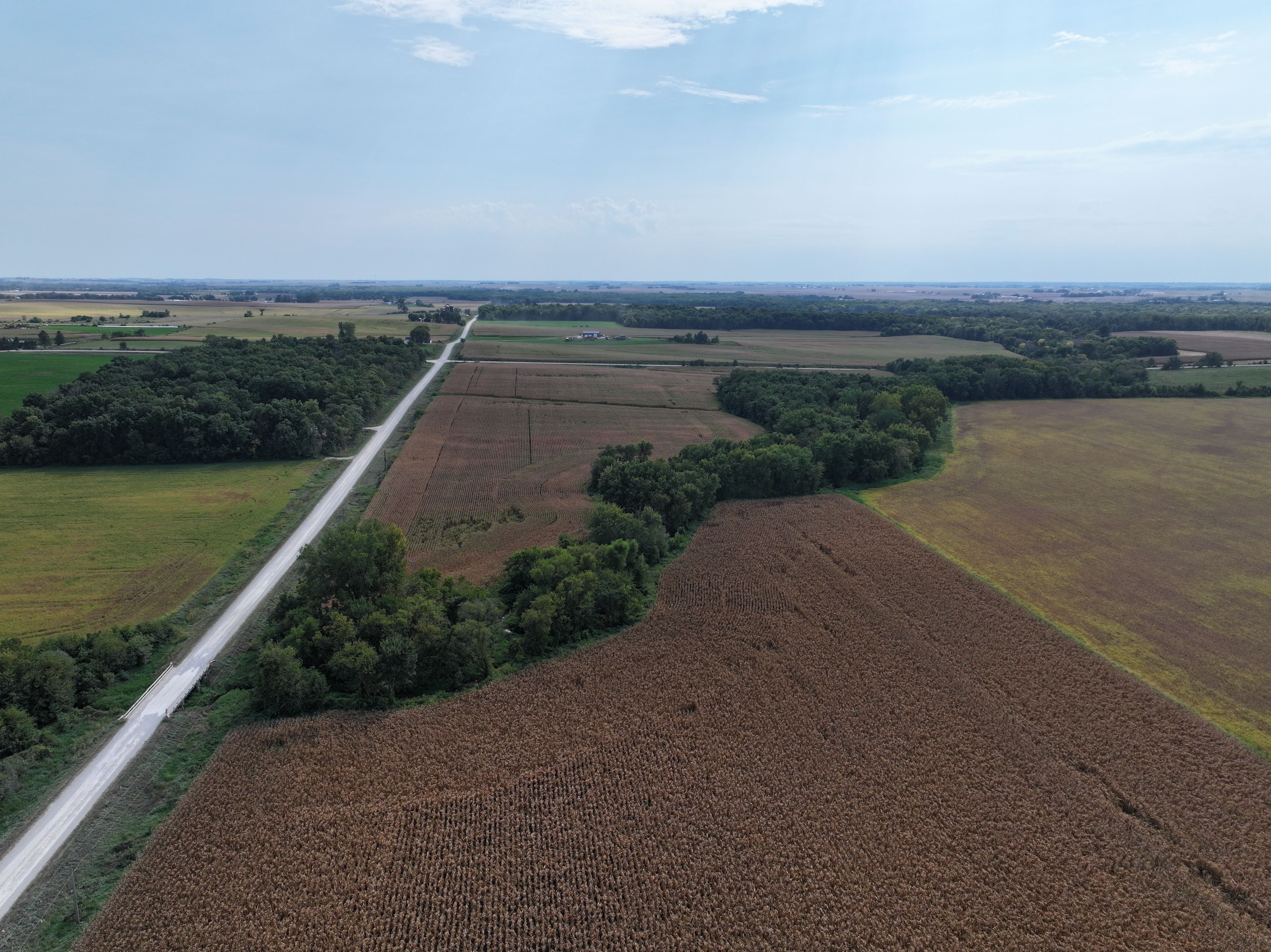 Listing Photo: DJI_20250917142208_0084_D