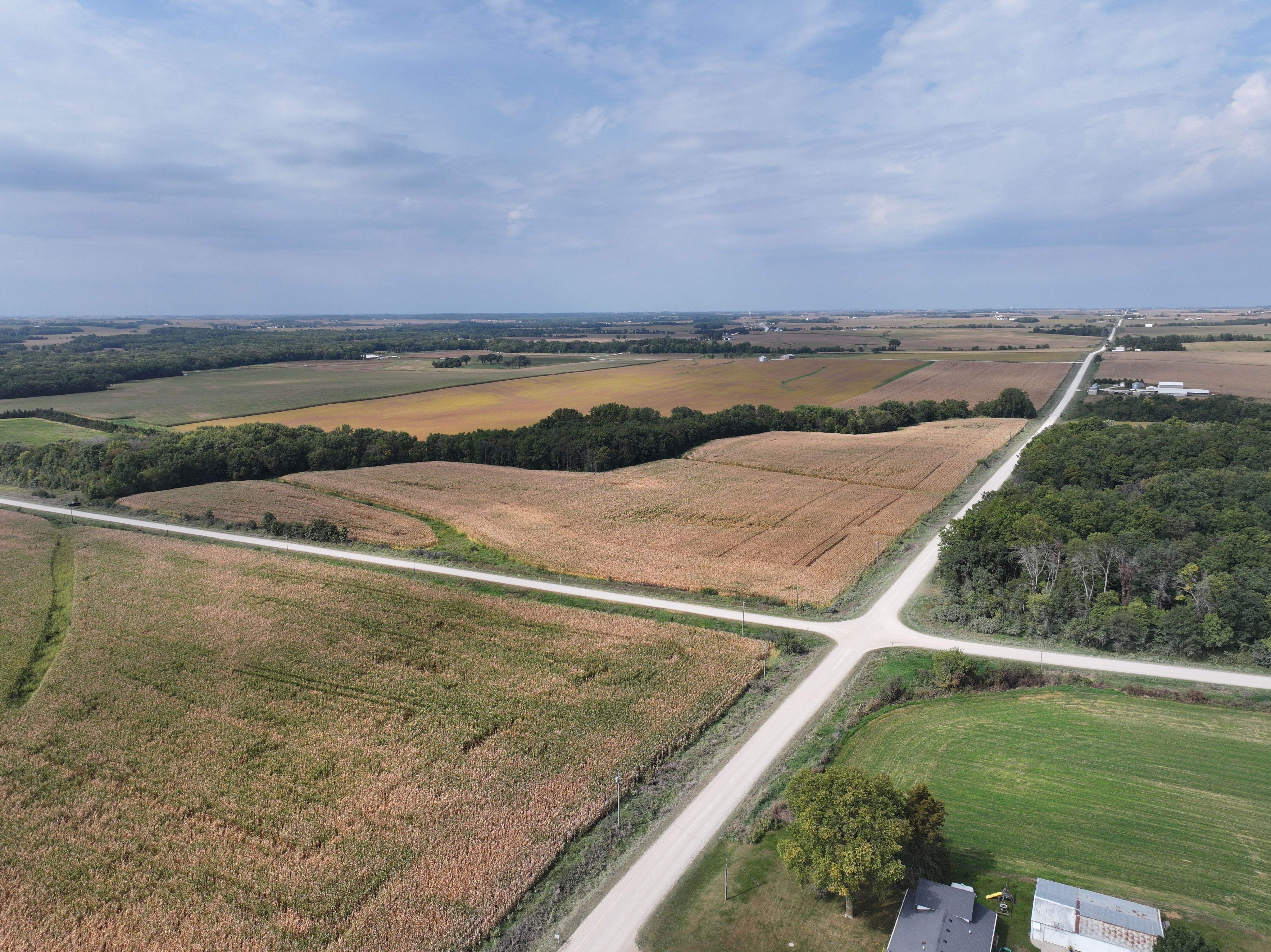 Listing Photo: DJI_20250917142432_0091_D