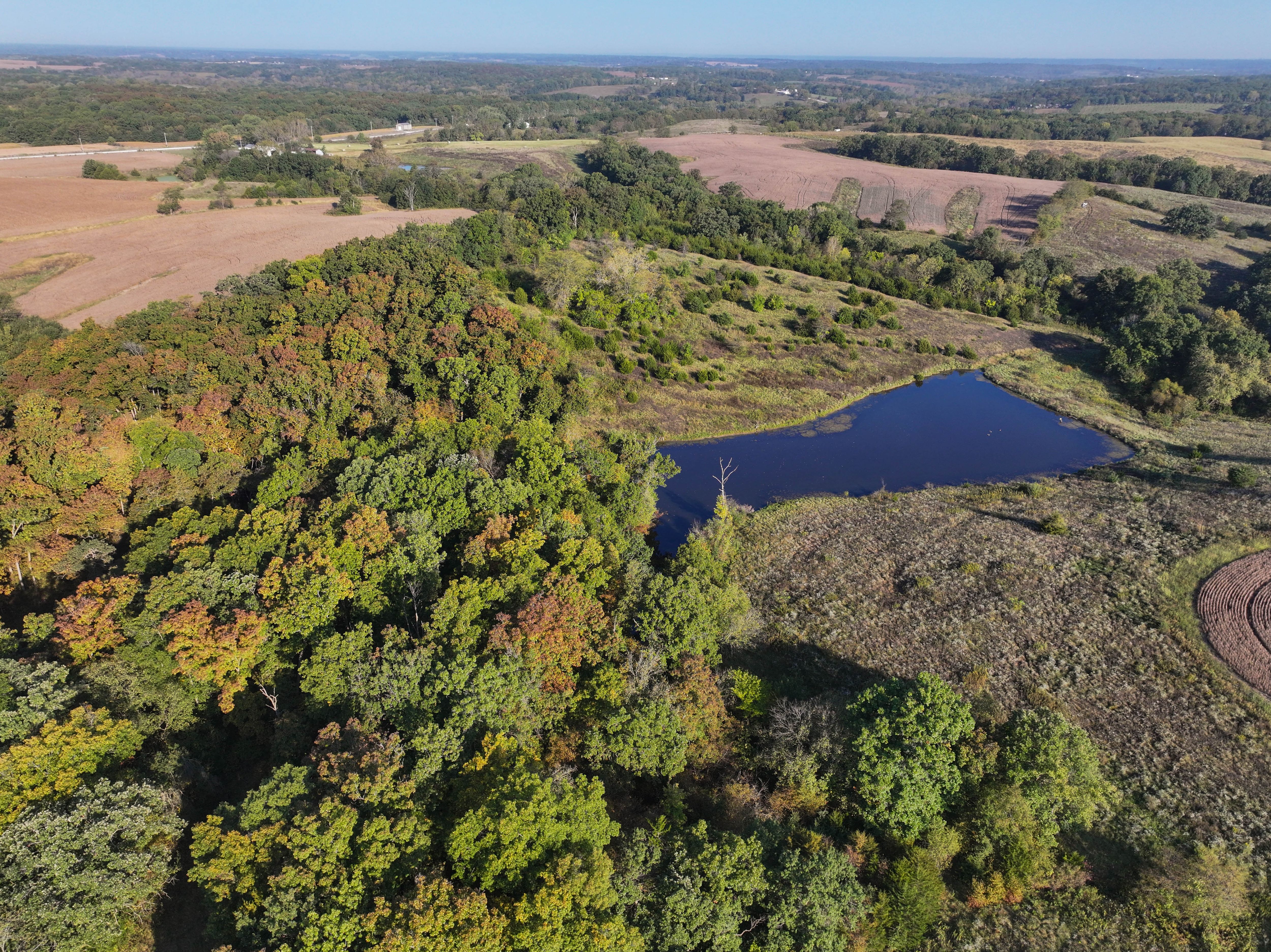 Listing Photo: DJI_20251003090903_0137_D