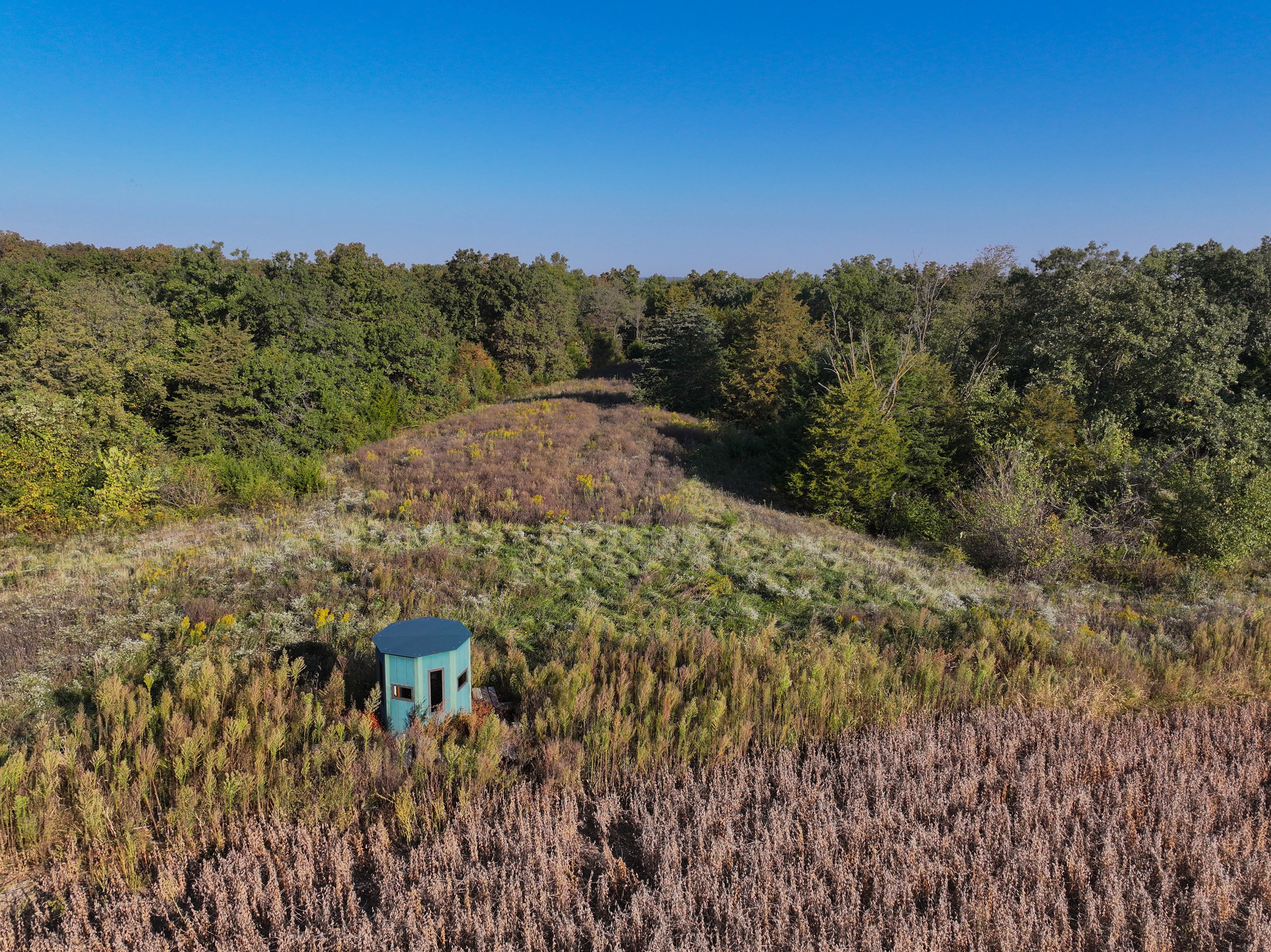 Listing Photo: DJI_20251003091518_0153_D