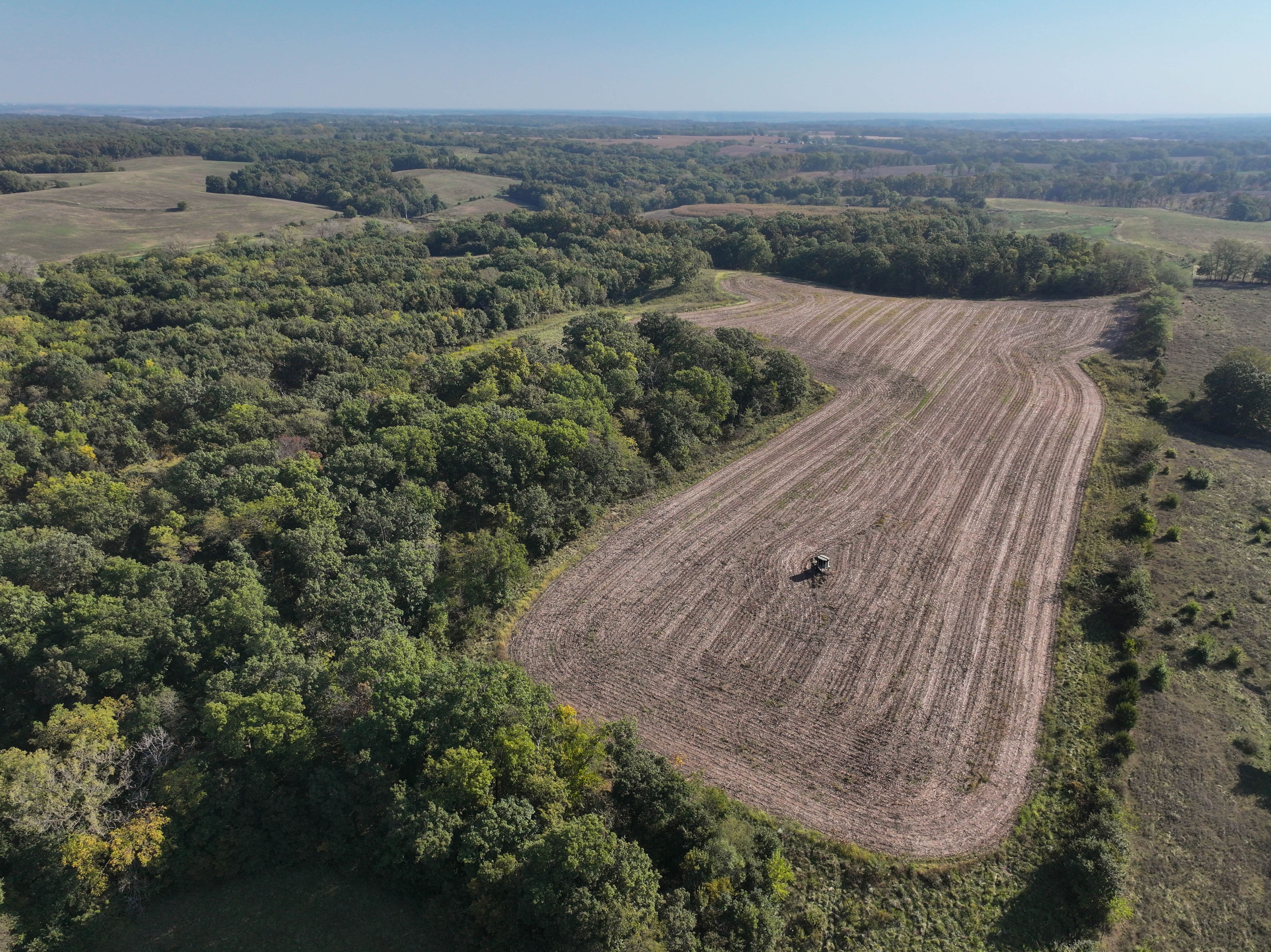Listing Photo: DJI_20251003100312_0177_D