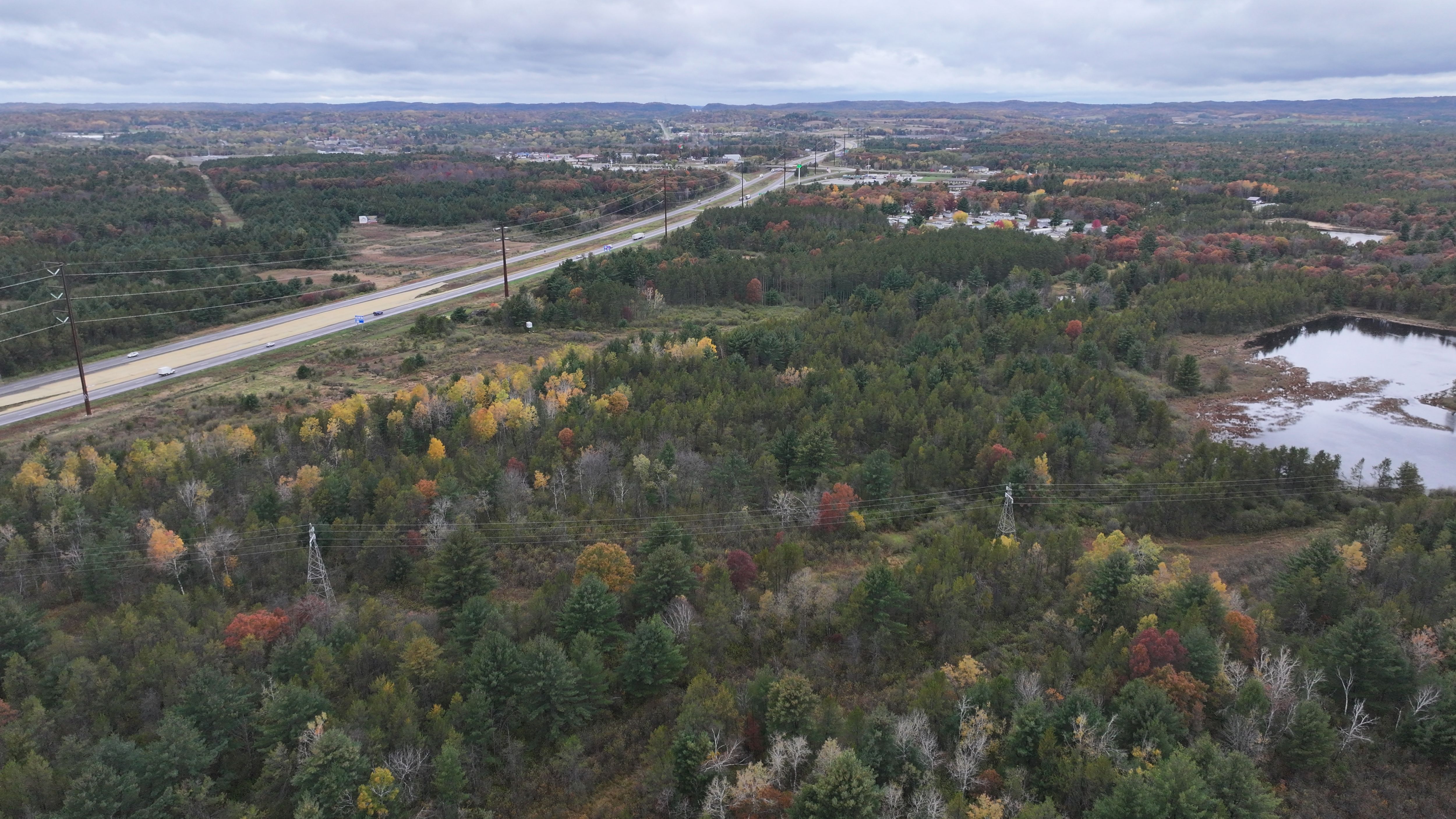 Listing Photo: DJI_20251021151813_0034_D