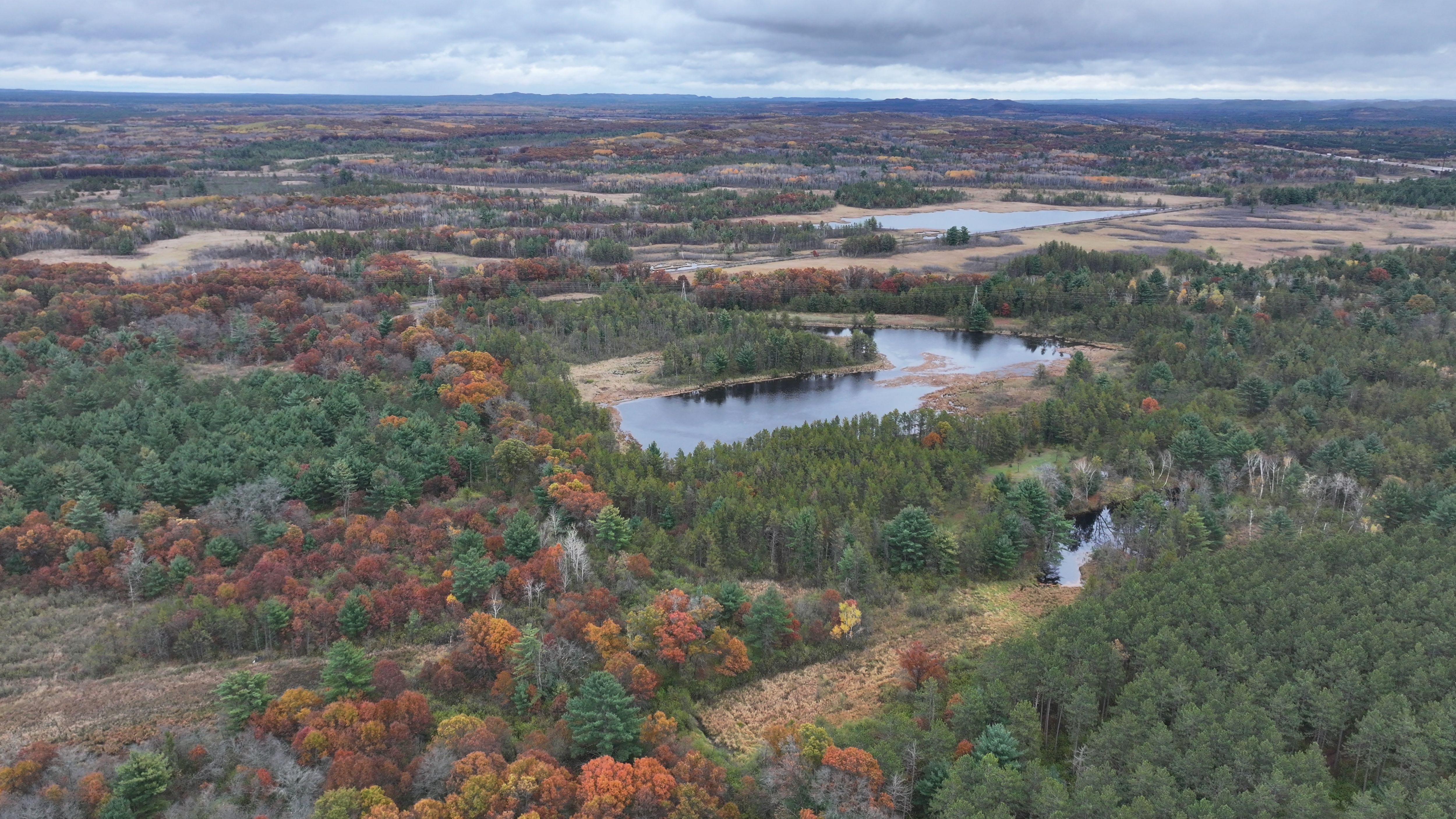 Listing Photo: DJI_20251021152503_0060_D