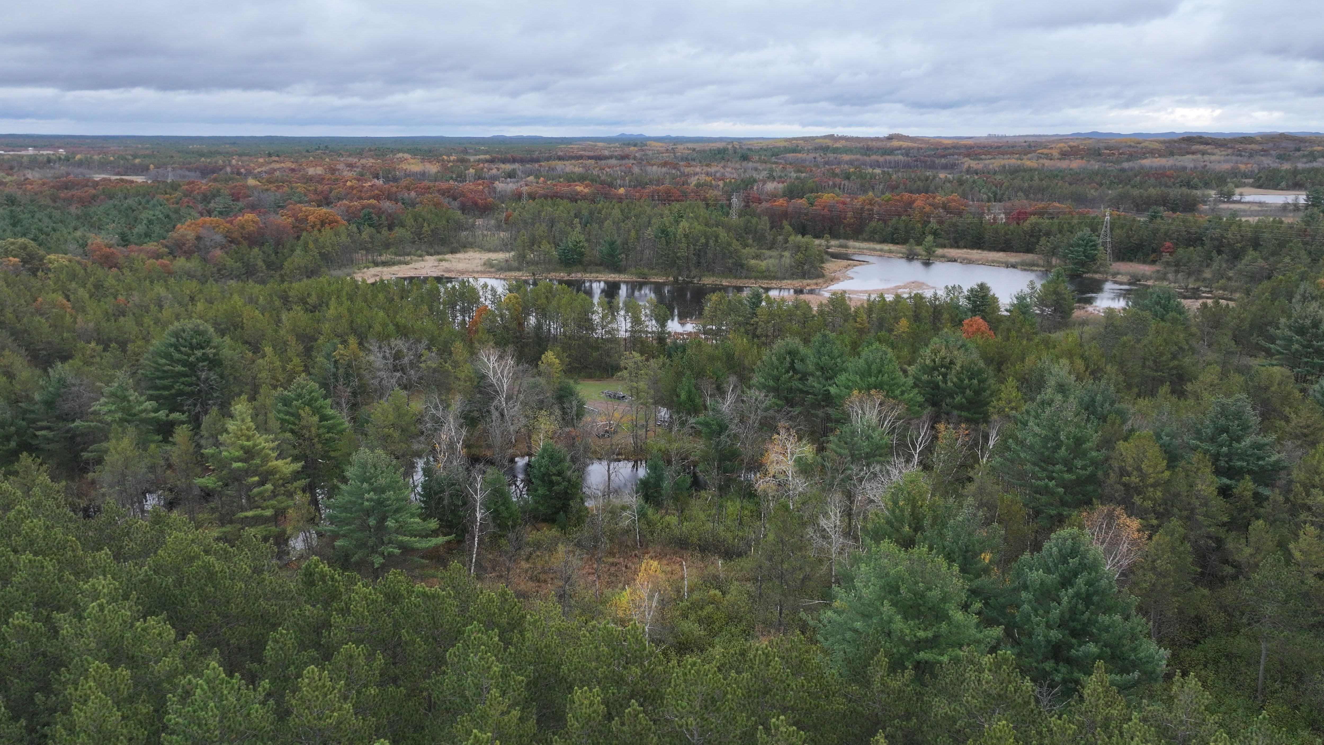 Listing Photo: DJI_20251021153012_0085_D