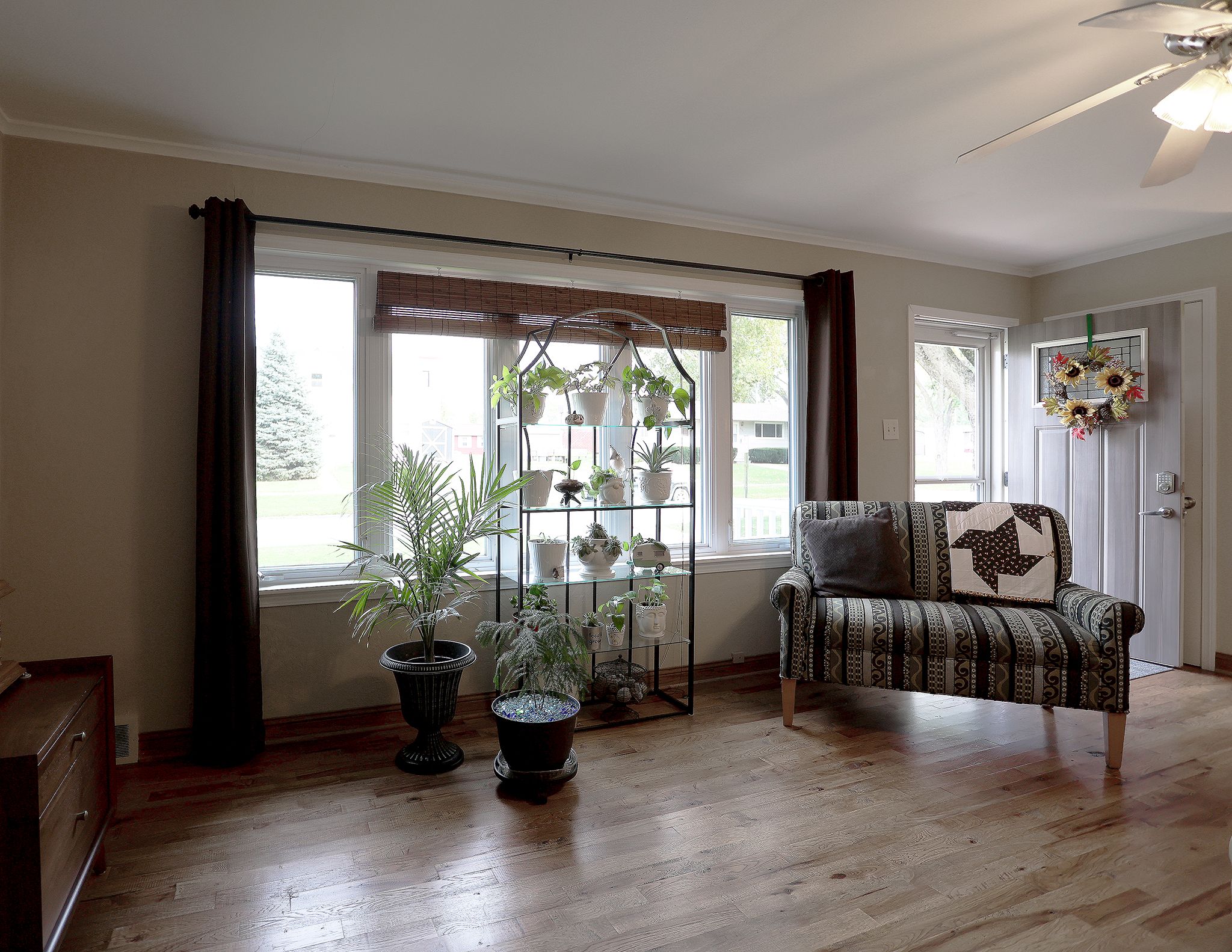 Listing Photo: 3D8A4112