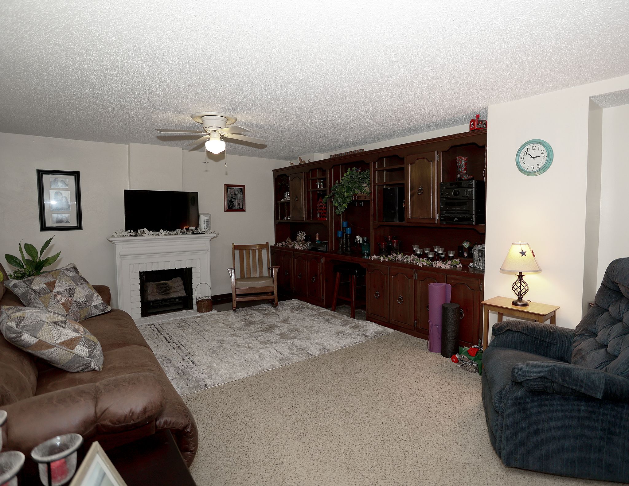 Listing Photo: 3D8A4238