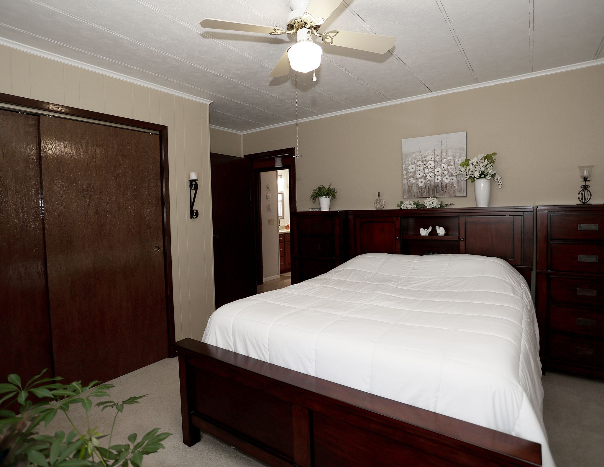Listing Photo: 3D8A4284