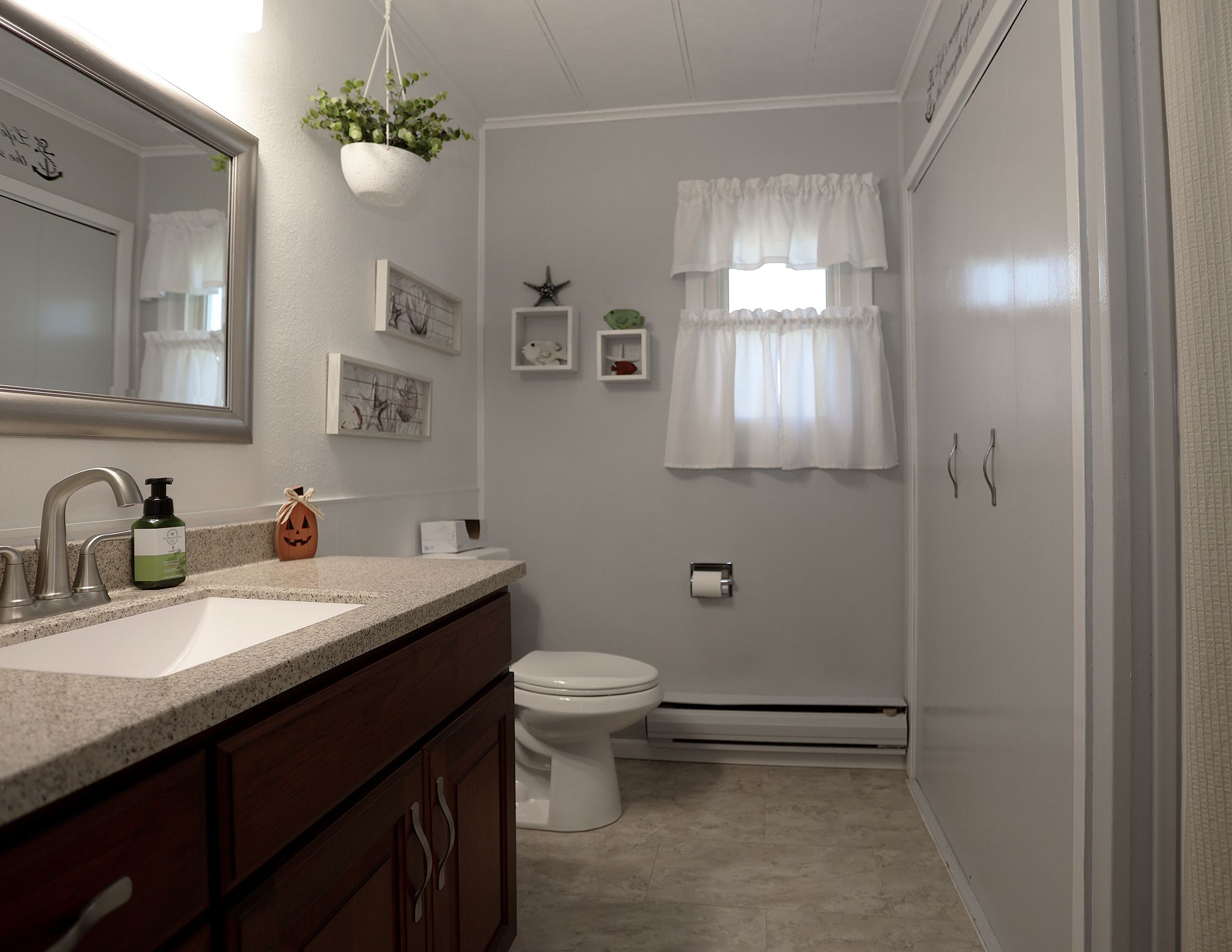 Listing Photo: 3D8A4292