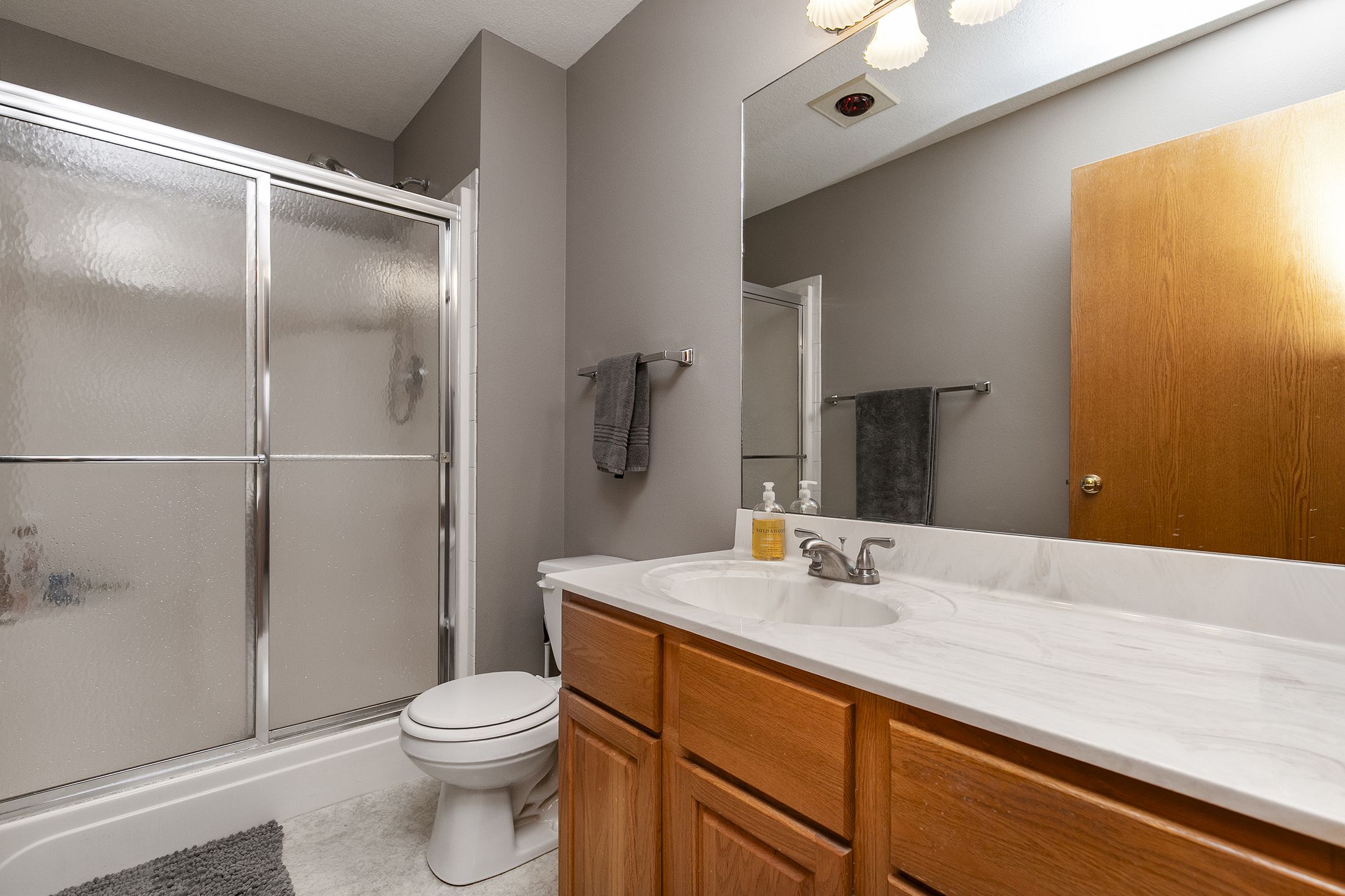 Listing Photo: 26-IMG_1130