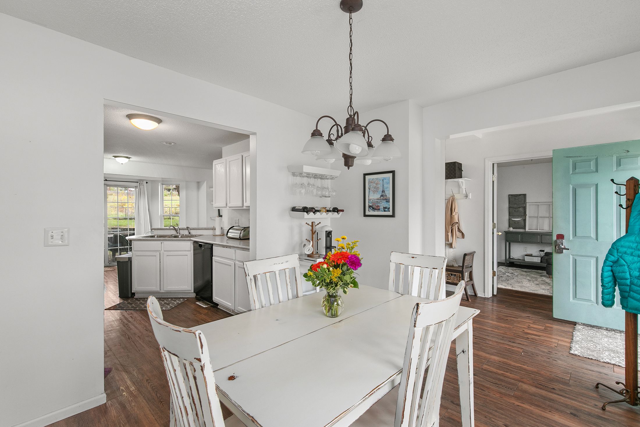 Listing Photo: 16-IMG_1264