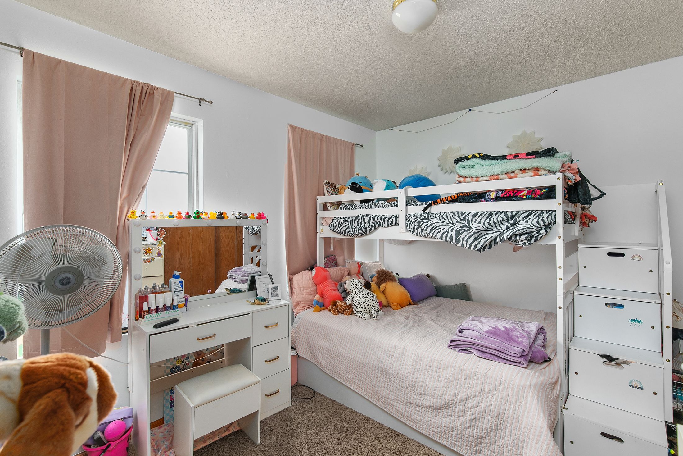 Listing Photo: 23-IMG_1299