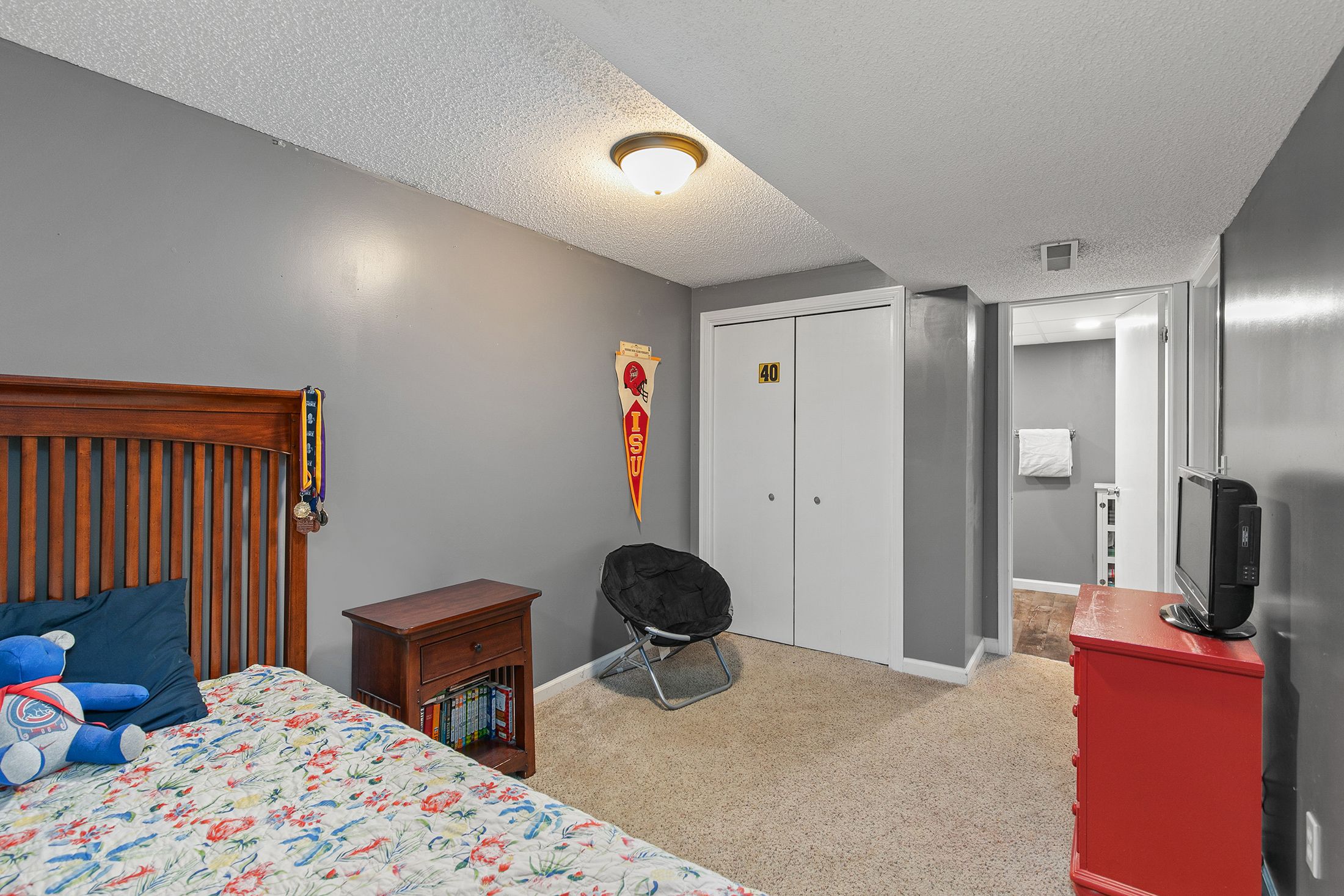 Listing Photo: 30-IMG_1343