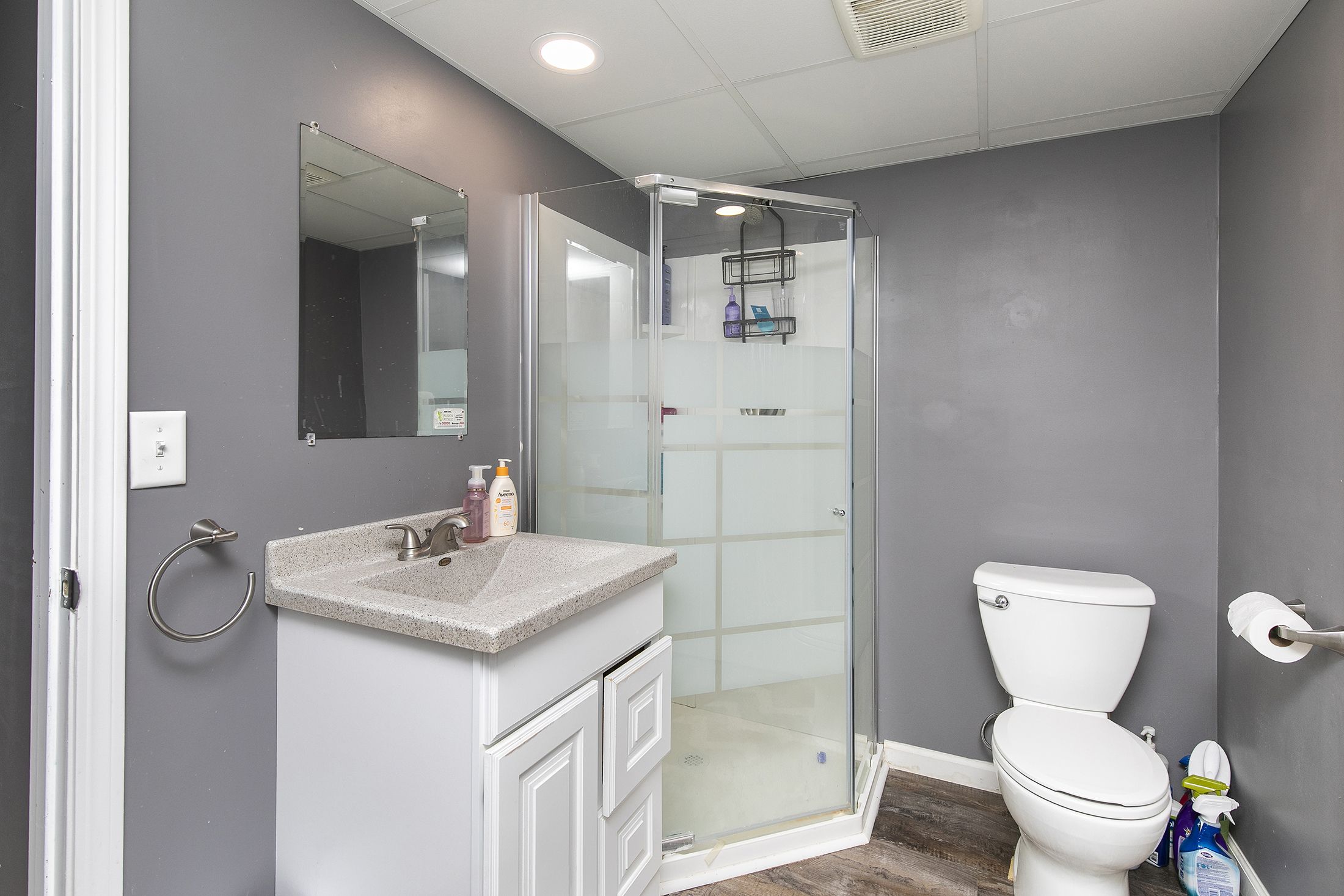 Listing Photo: 31-IMG_1347