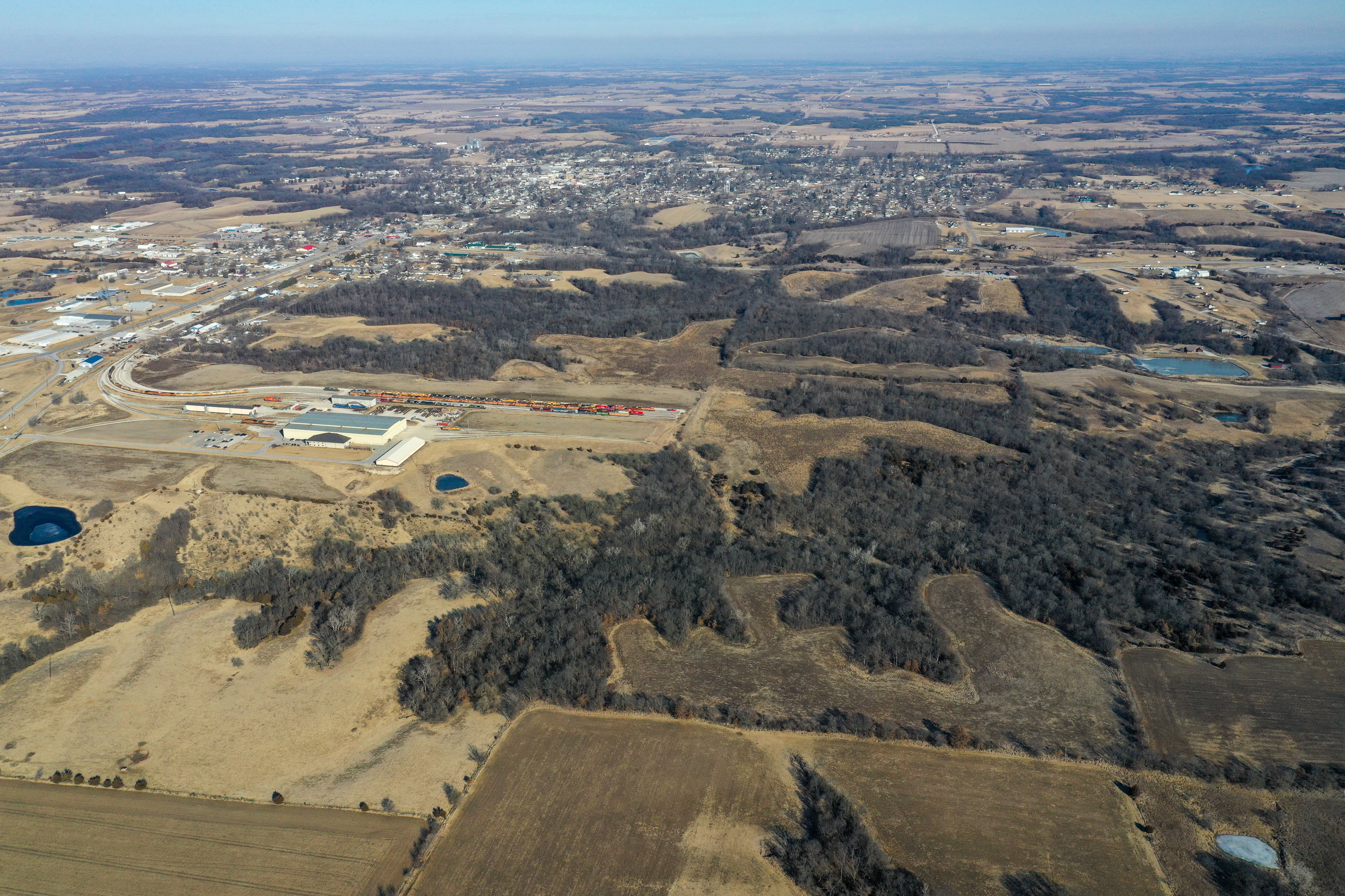 Listing Photo: 18135-DJI_0327