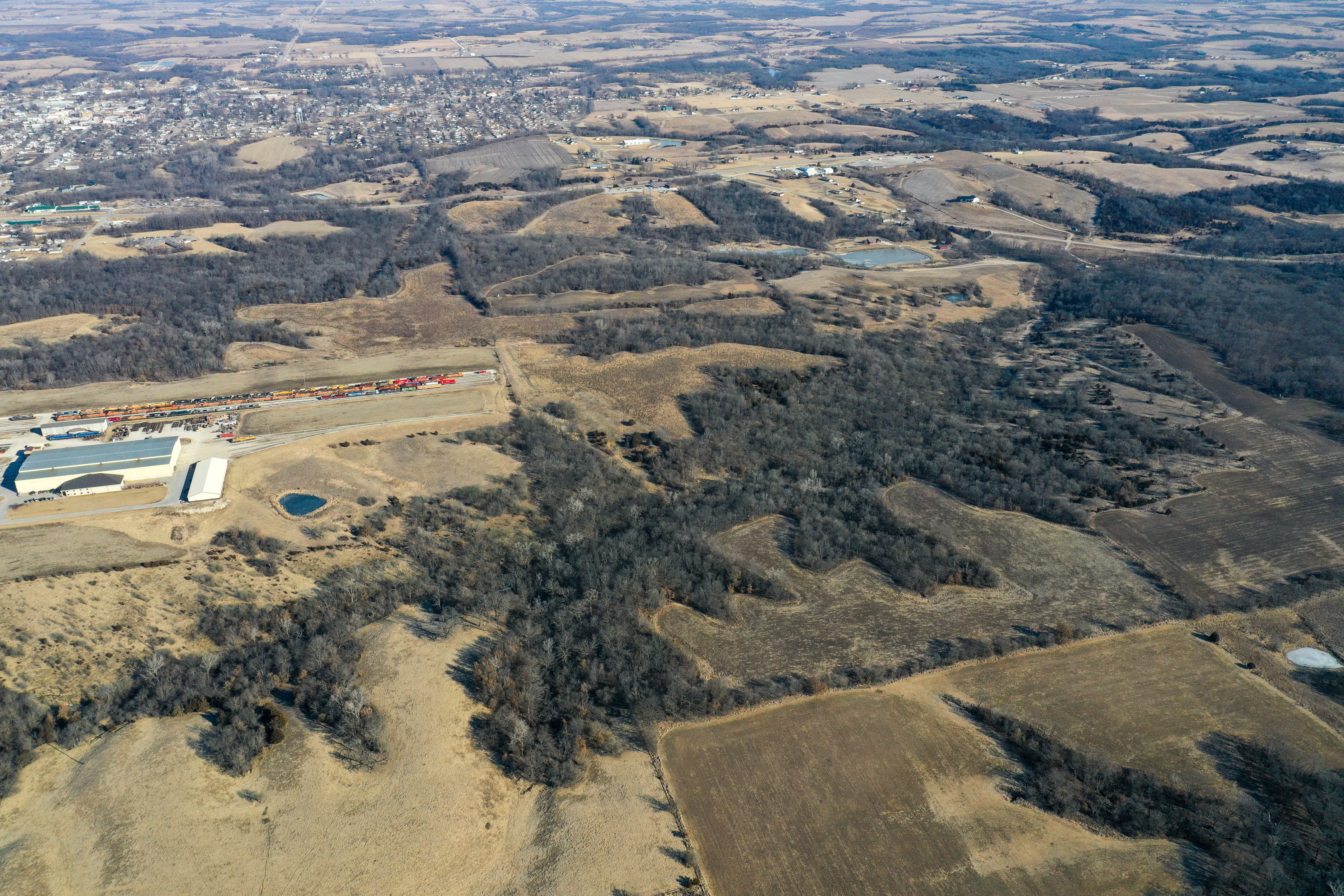 Listing Photo: 18135-DJI_0333