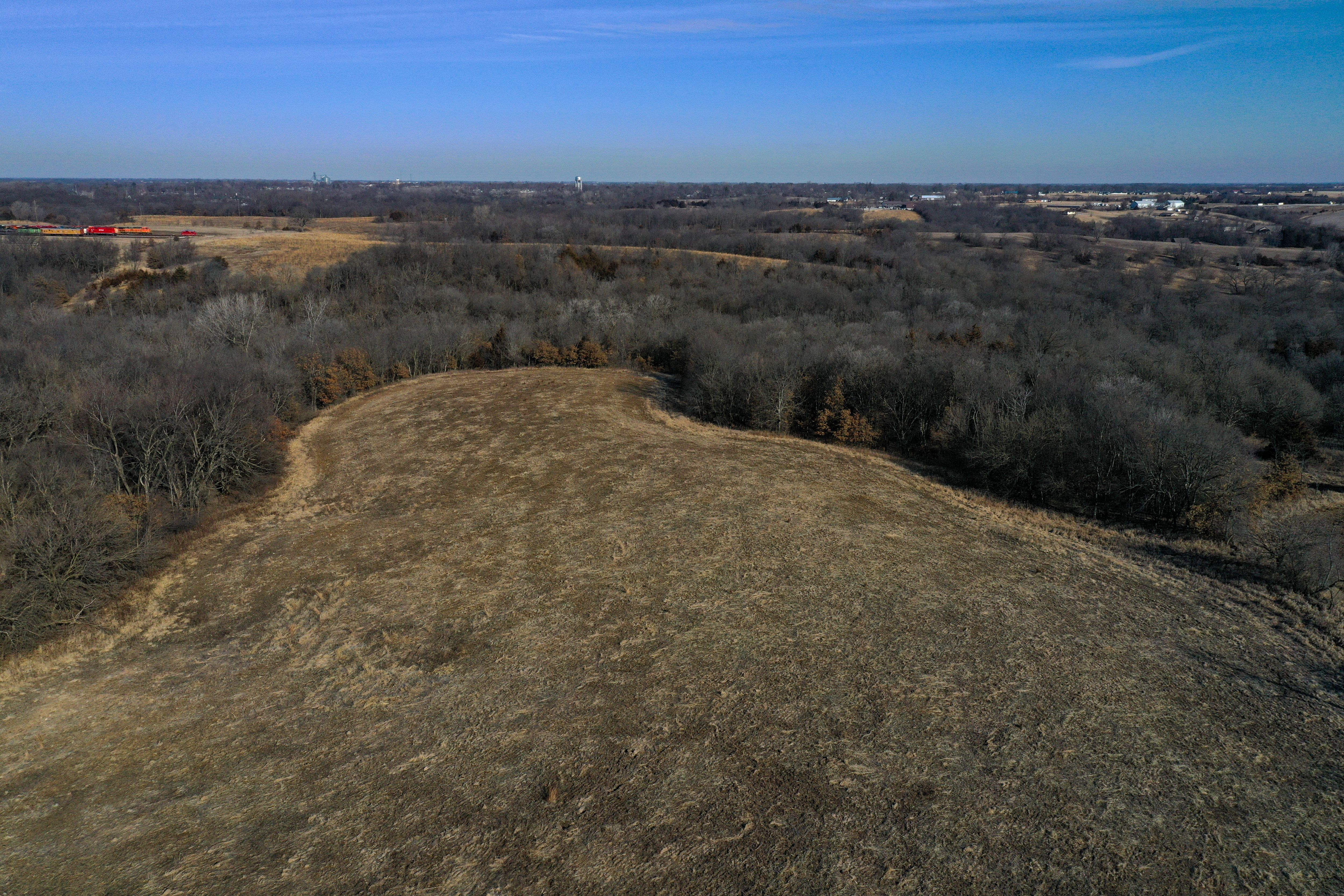 Listing Photo: 18135-DJI_0352