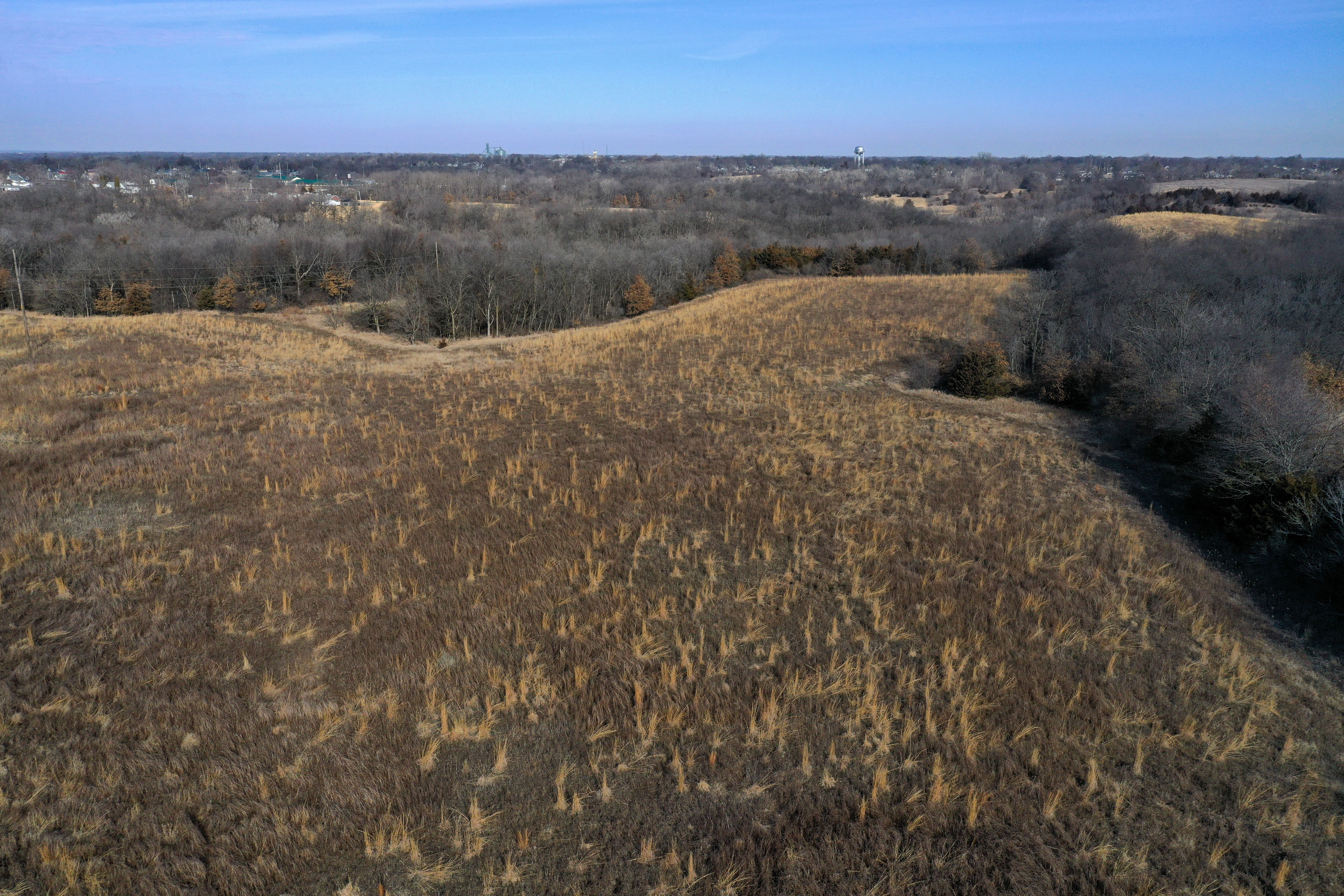 Listing Photo: 18135-DJI_0405