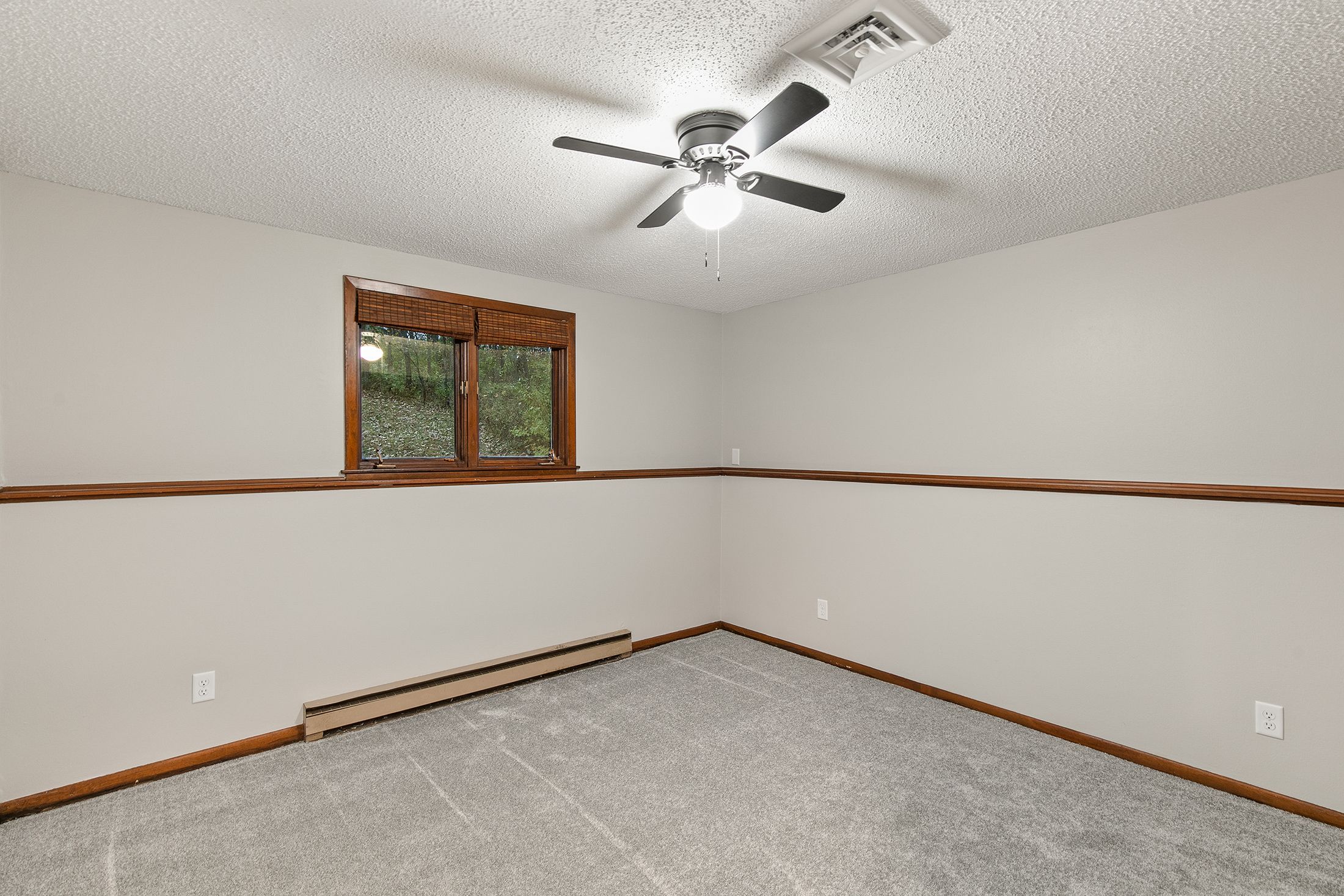 Listing Photo: 20-IMG_5599