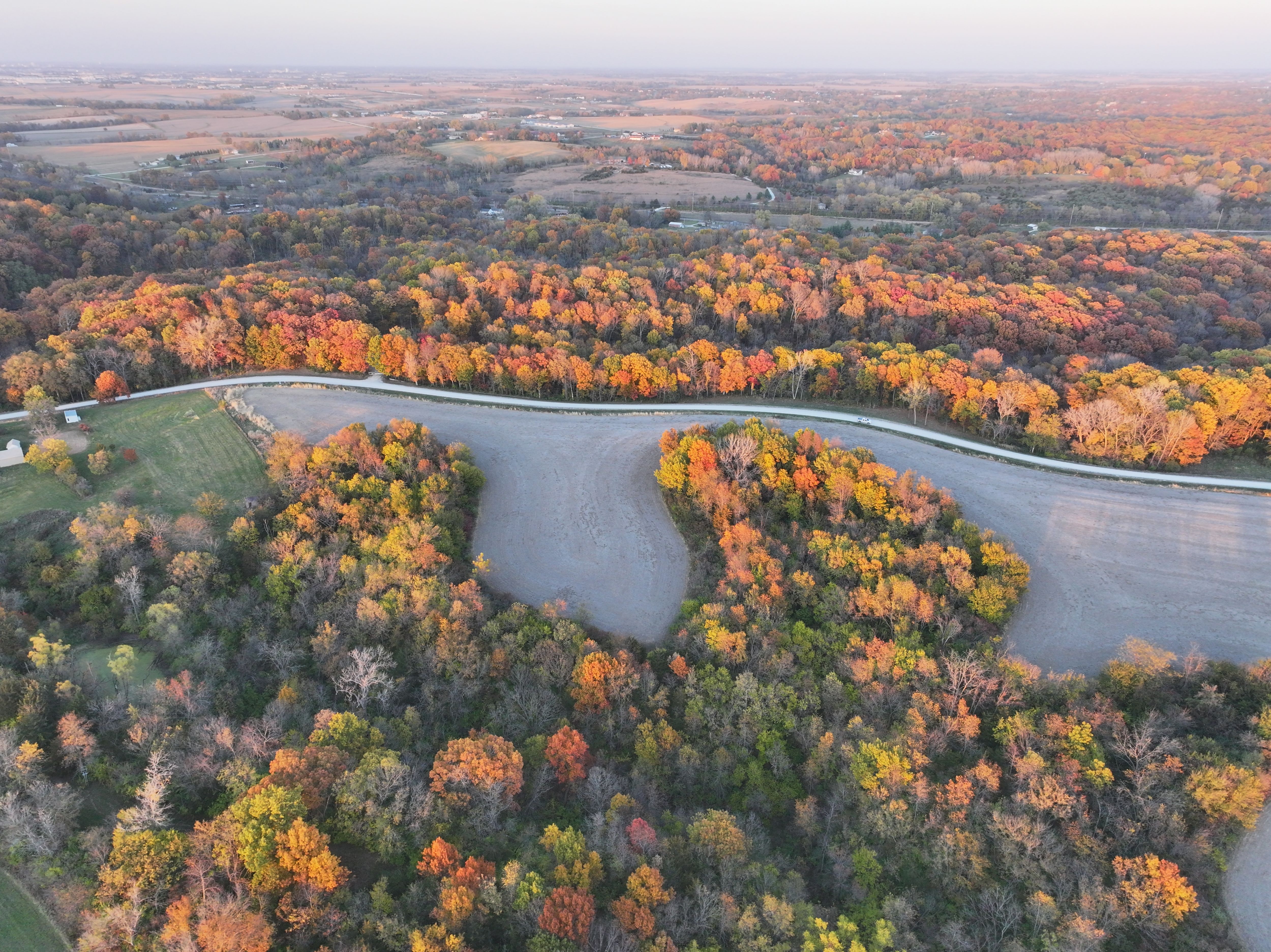 Listing Photo: DJI_20251104164630_0154_D