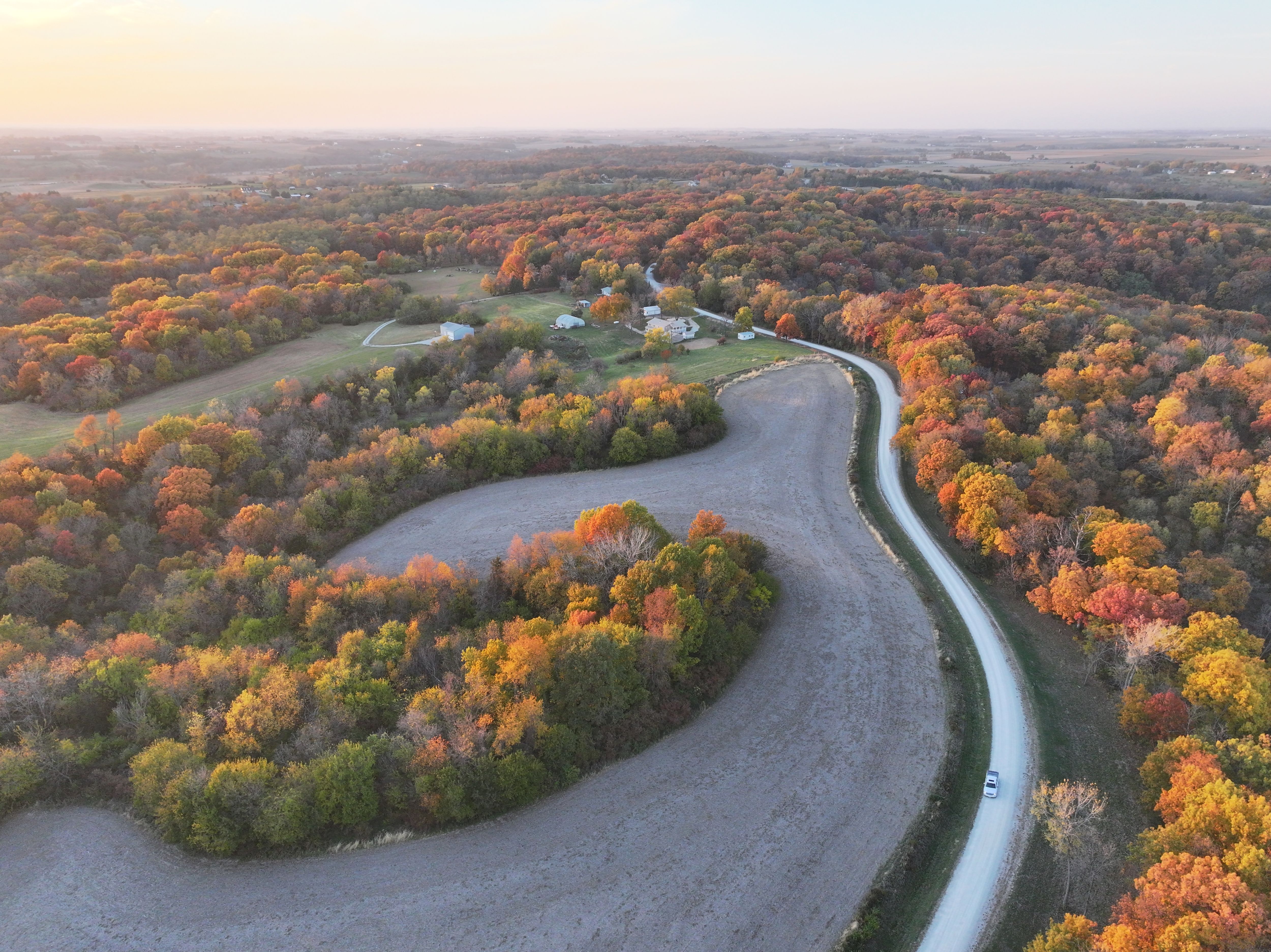 Listing Photo: DJI_20251104164701_0161_D