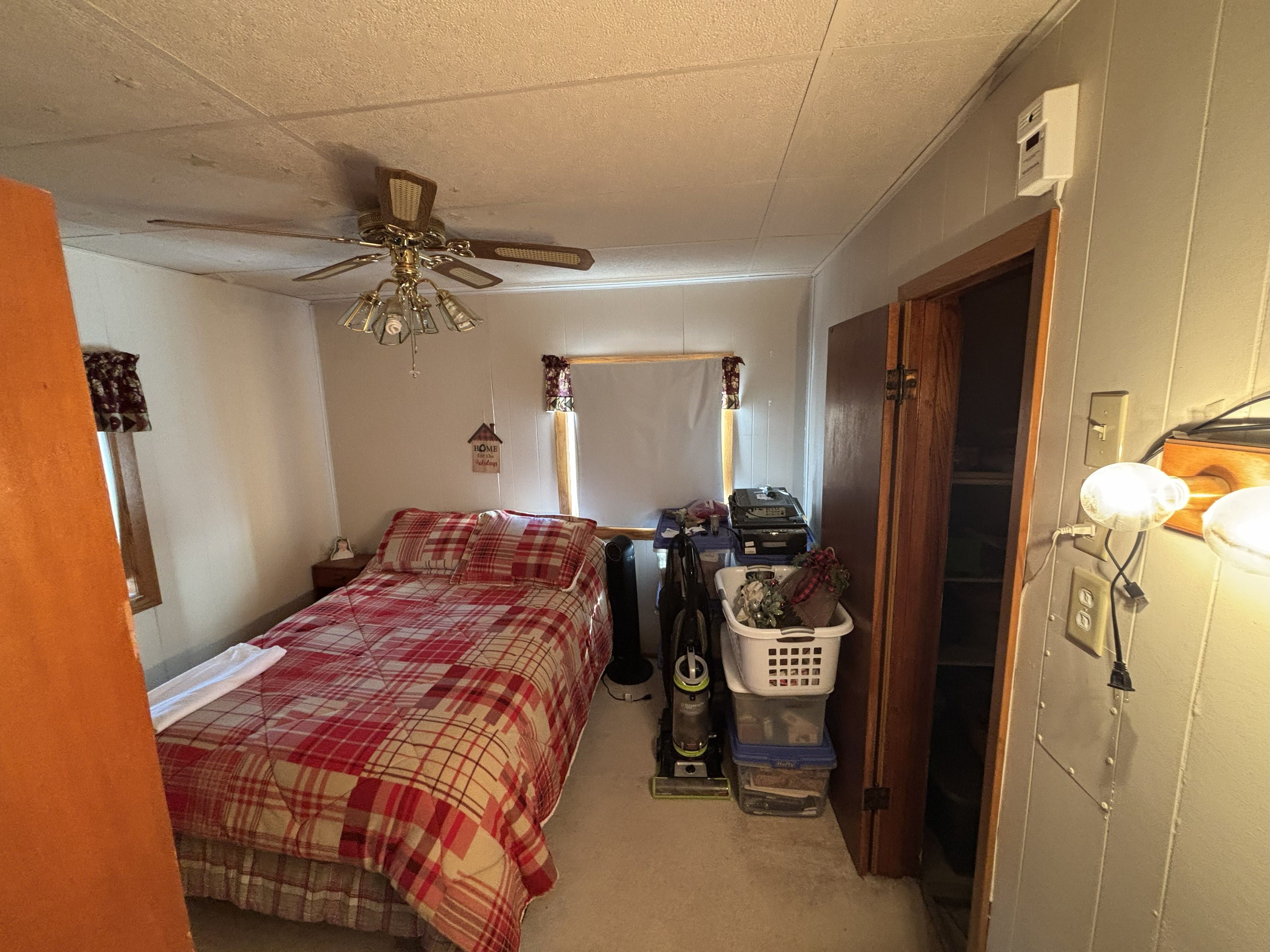 Listing Photo: IMG_8172