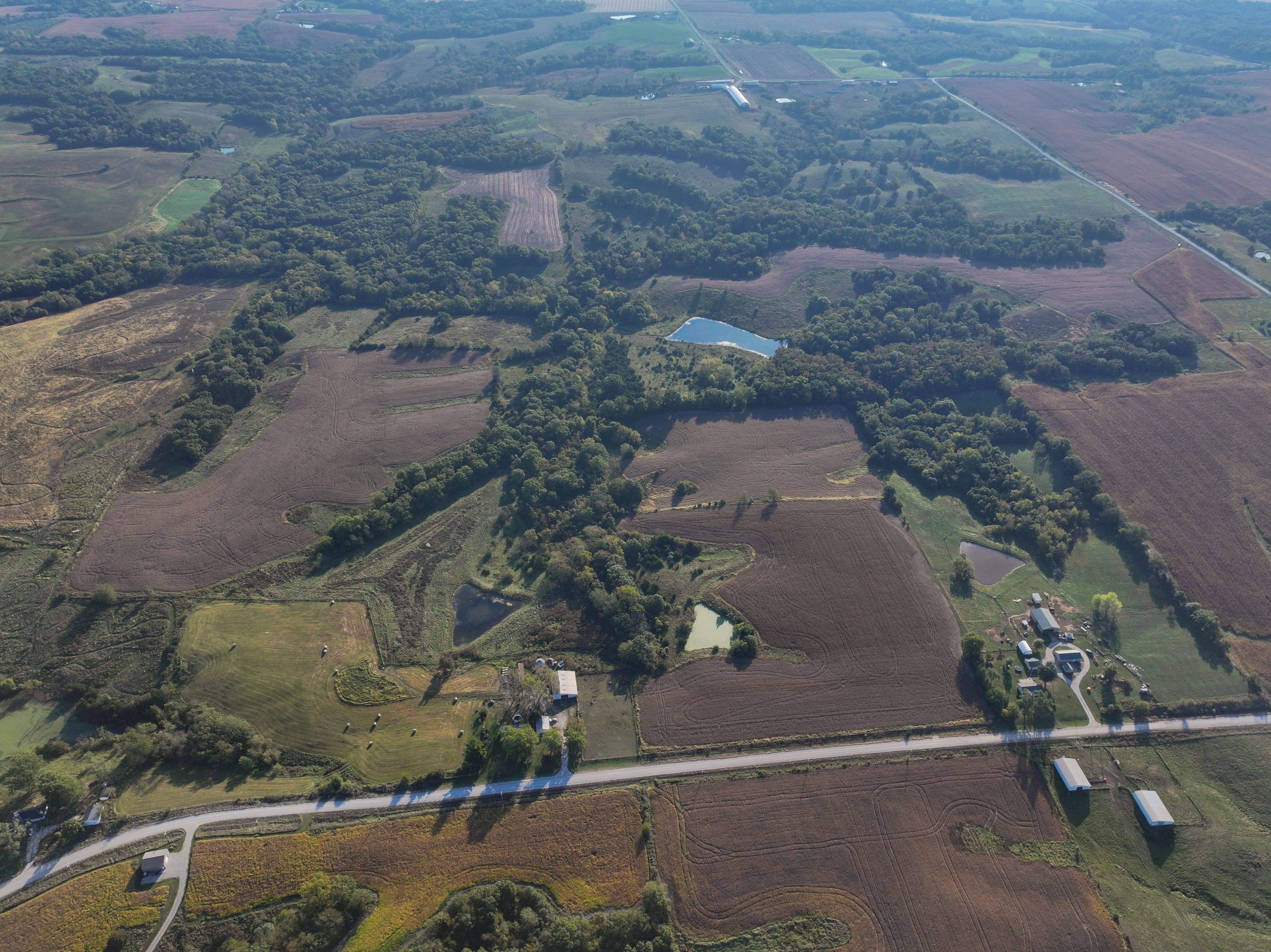 Listing Photo: 18661-DJI_20251003090519_0126_D