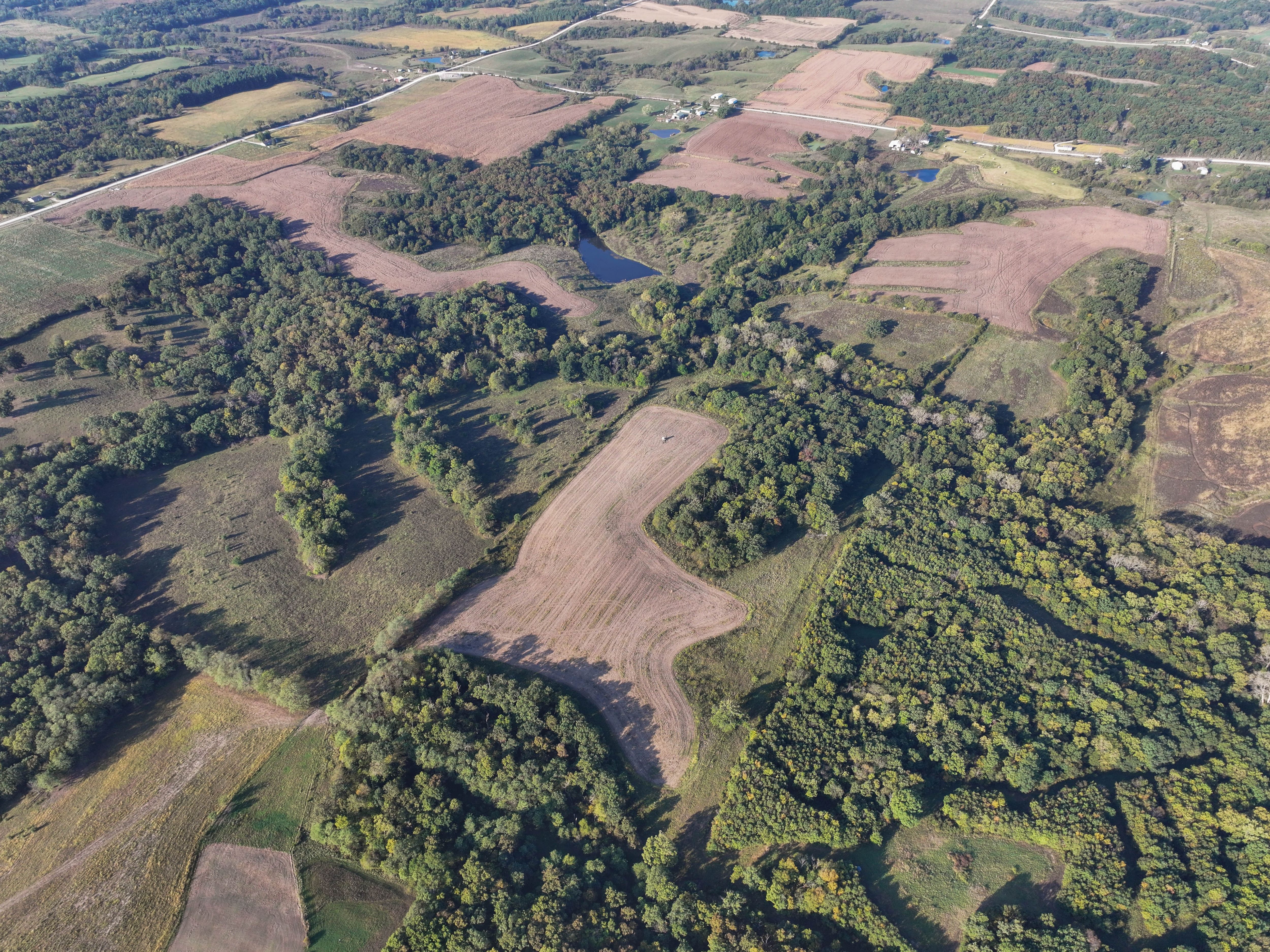 Listing Photo: 18661-DJI_20251003090126_0116_D