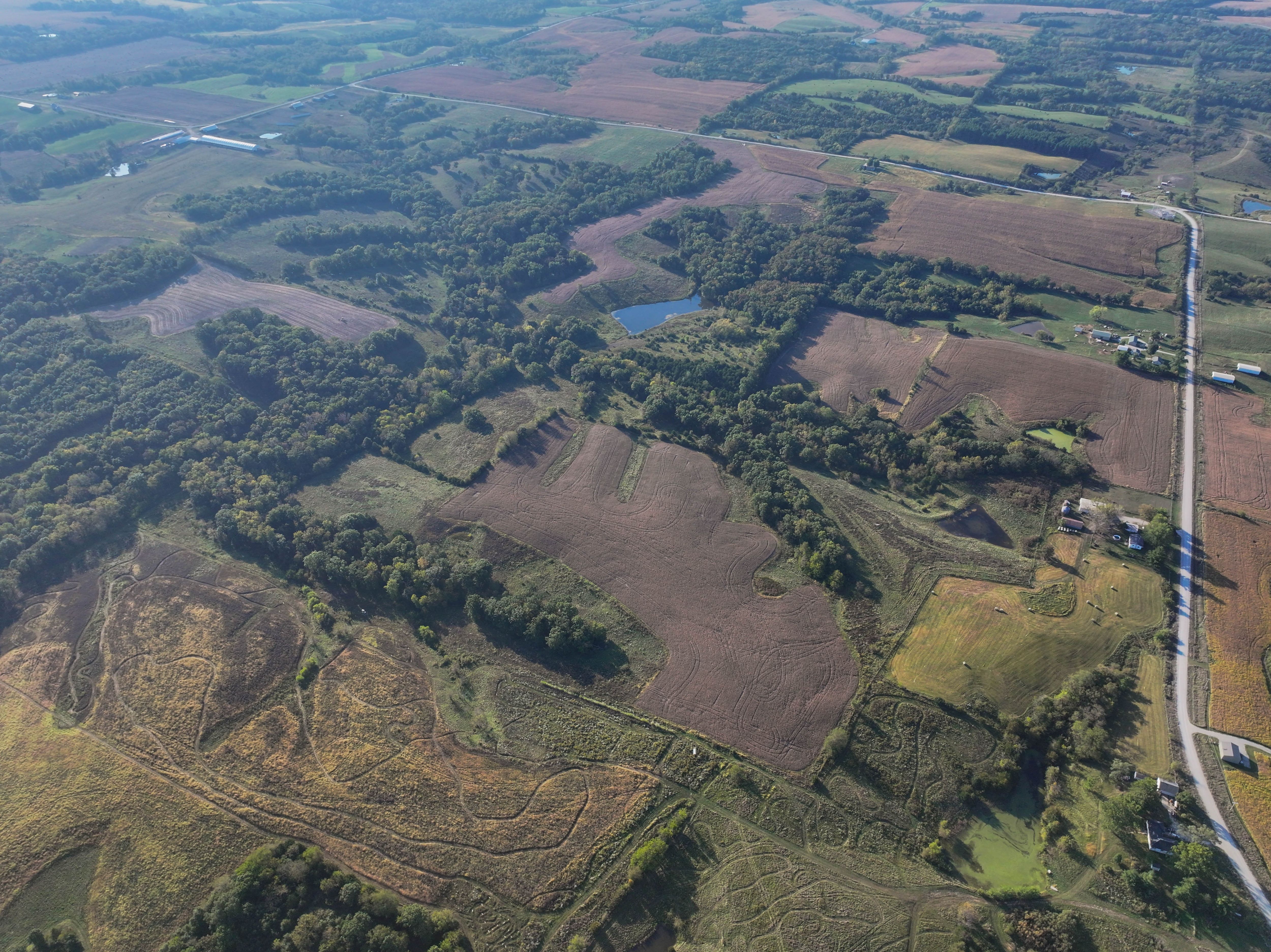 Listing Photo: 18661-DJI_20251003090405_0123_D