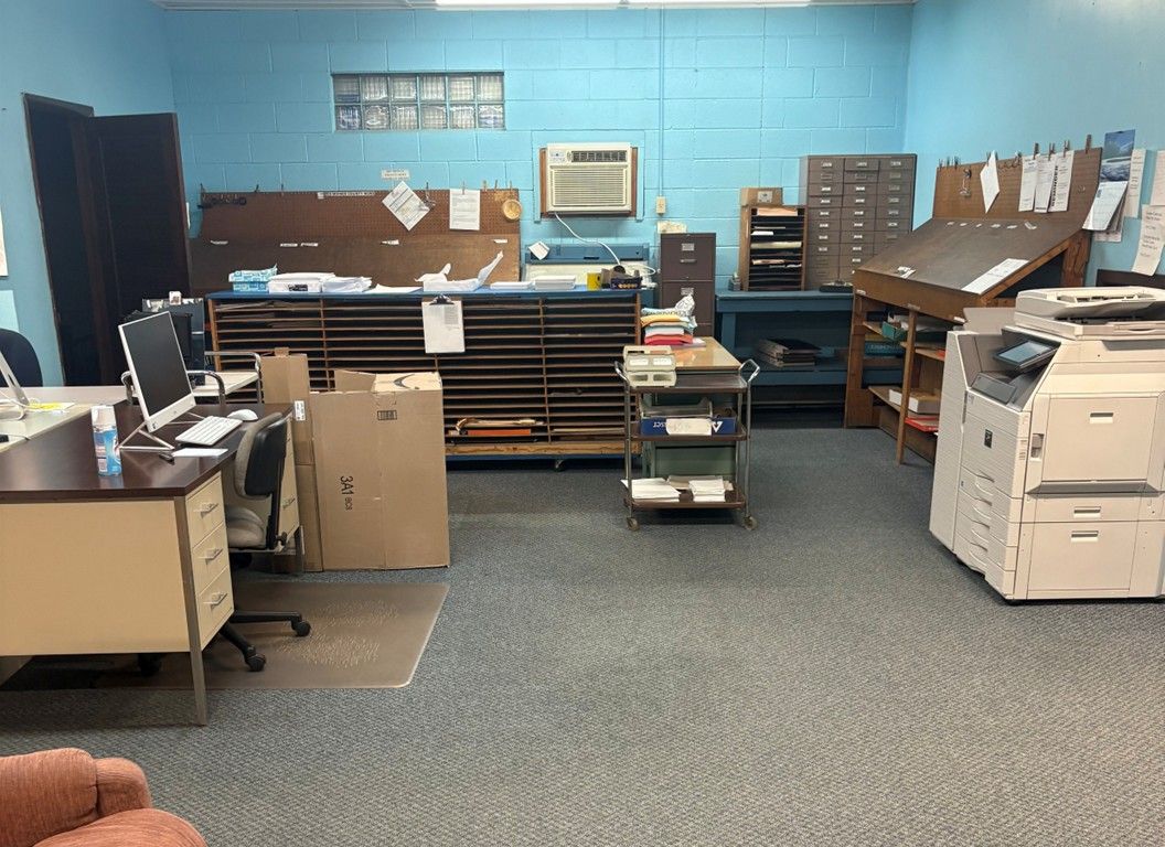 Listing Photo: Slide8