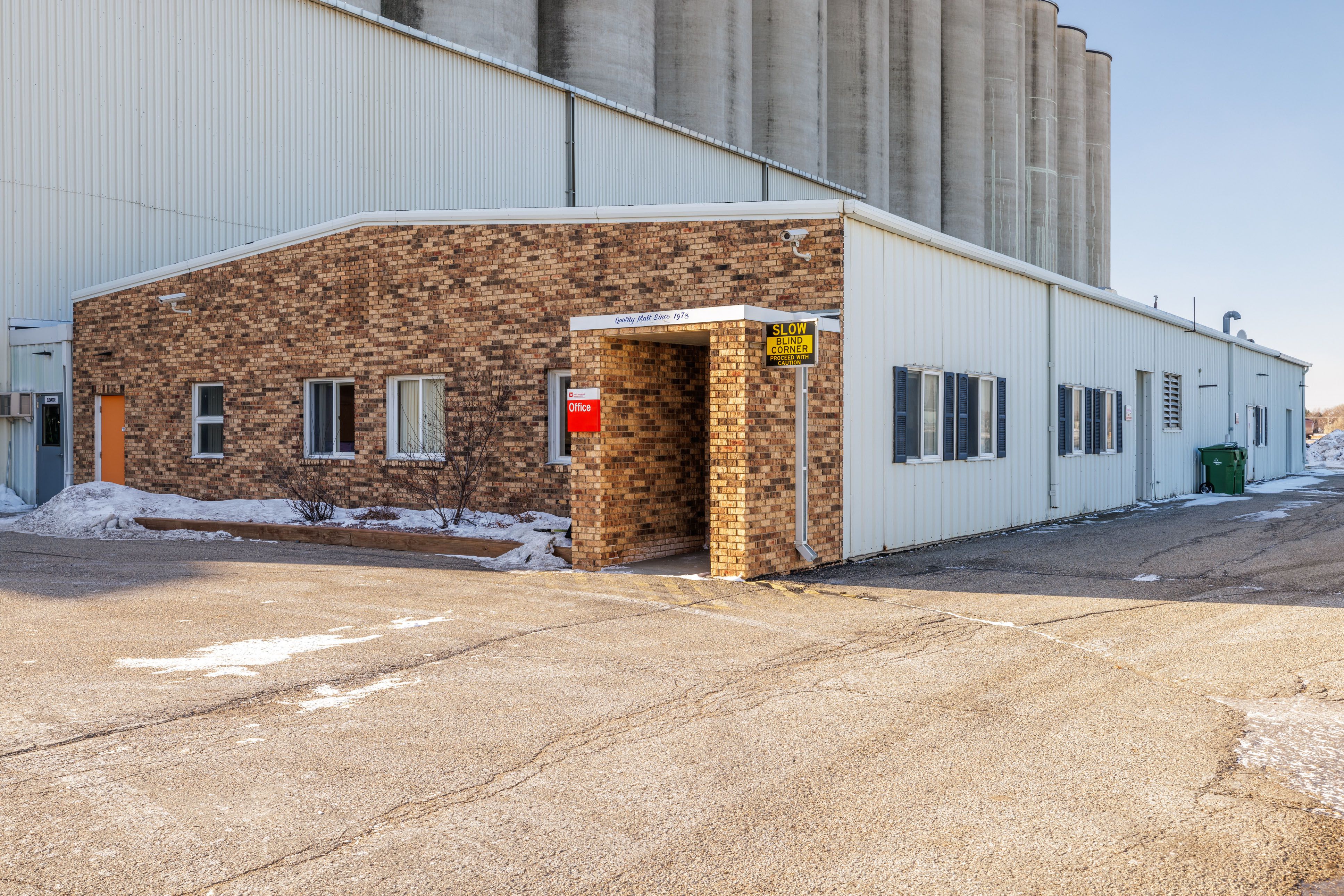 Listing Photo: Office