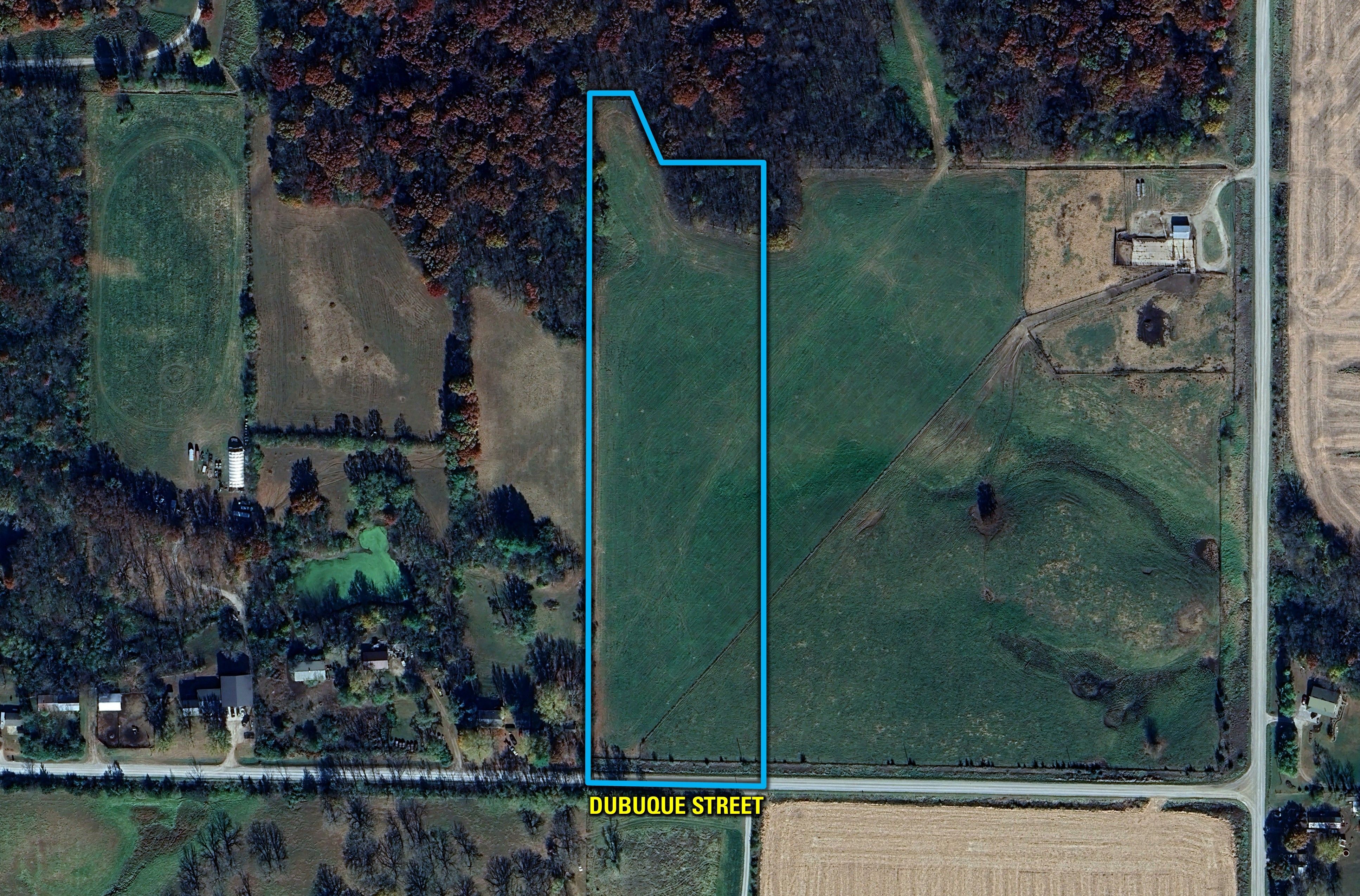 Listing Photo: Close