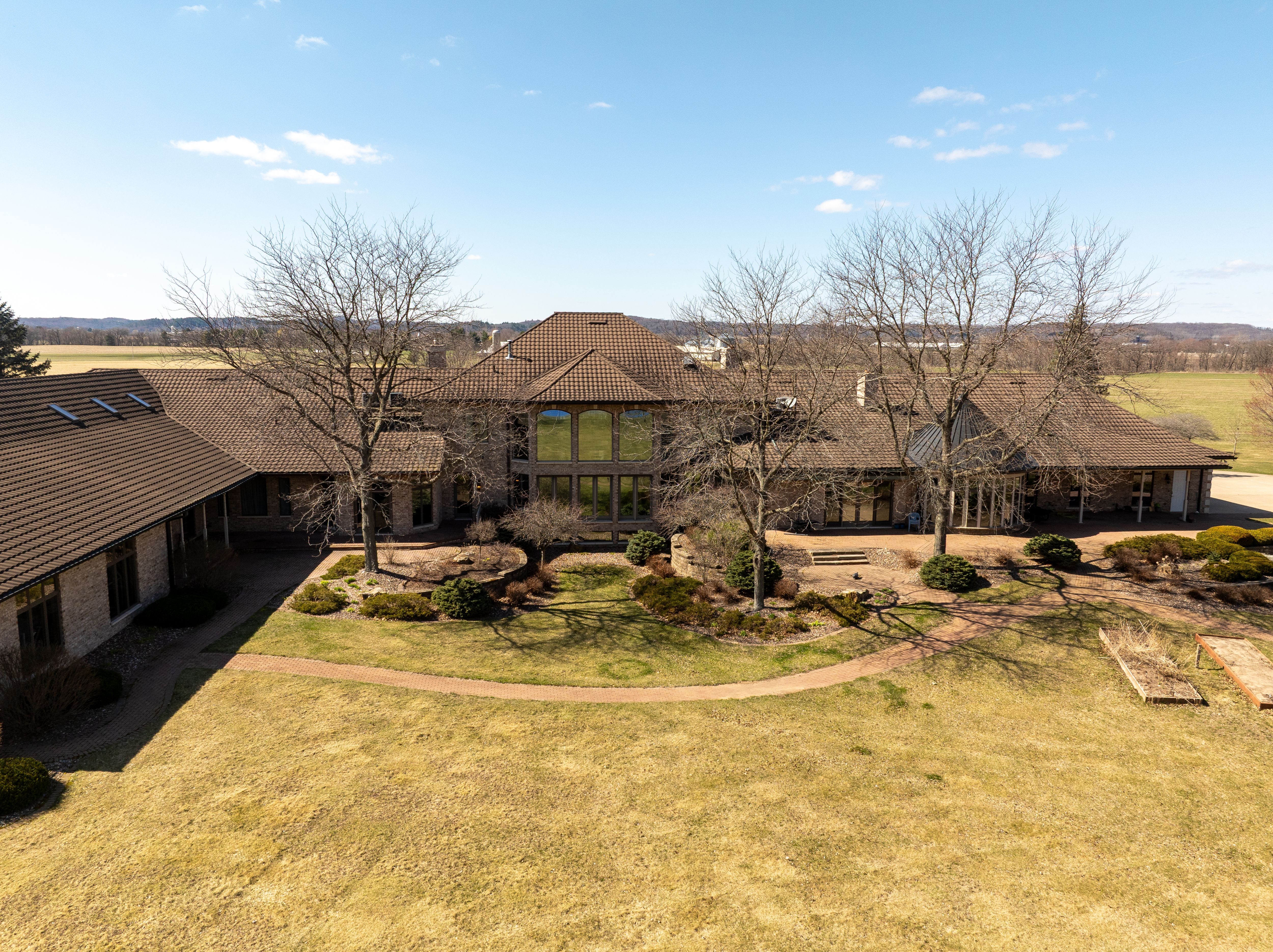 Listing Photo: DJI_0724