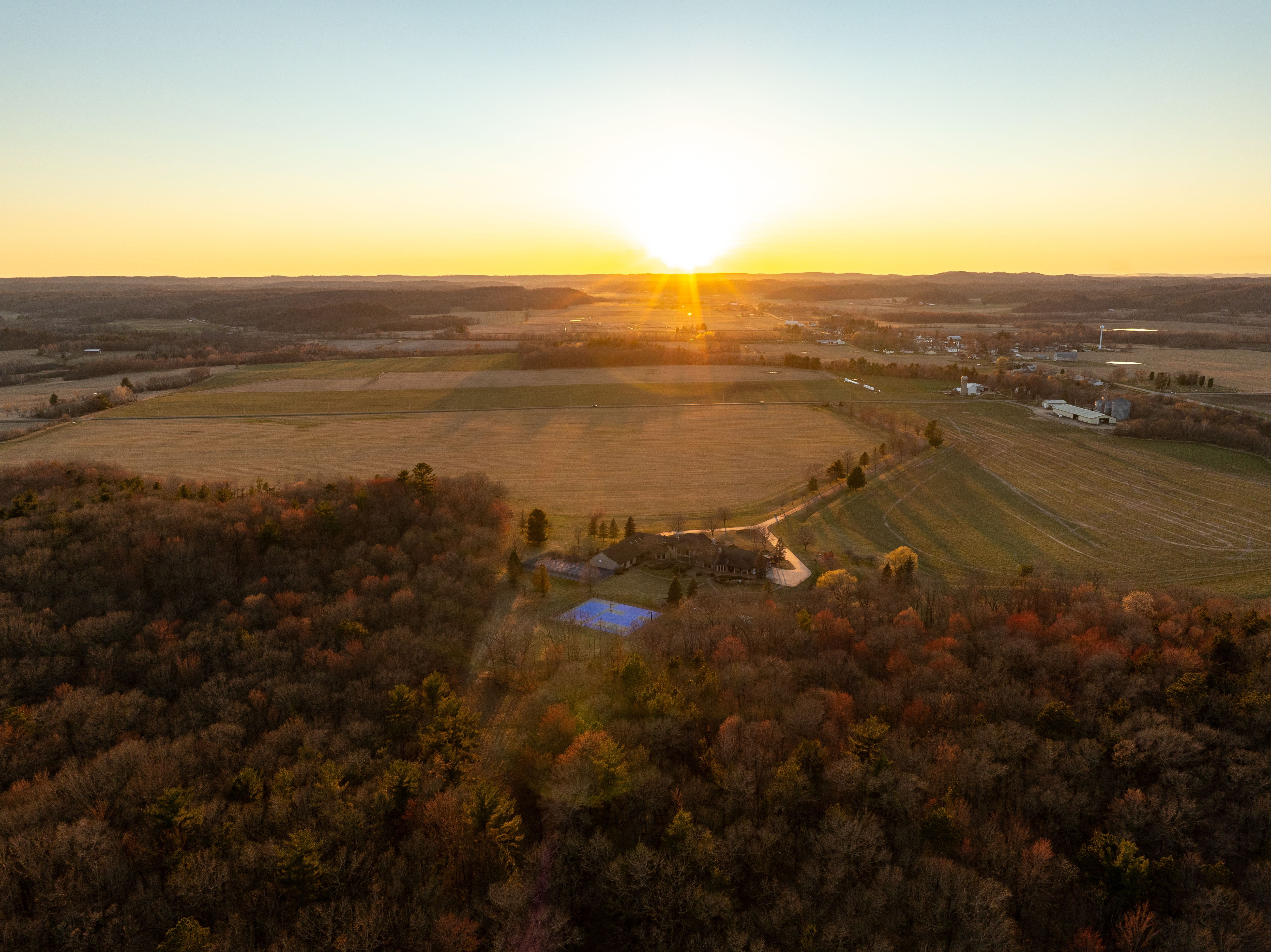 Listing Photo: DJI_0997