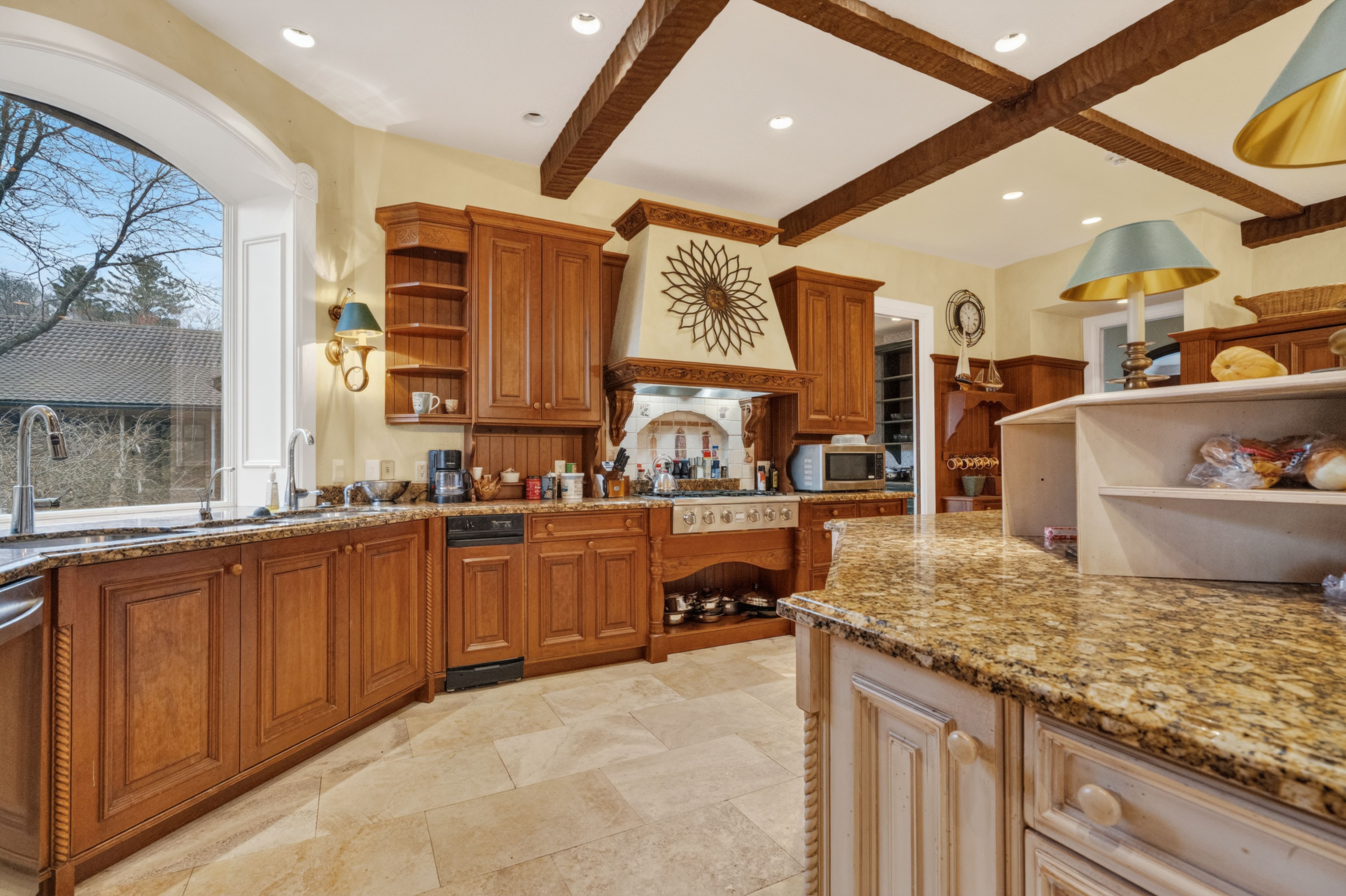 Listing Photo: DSC07377